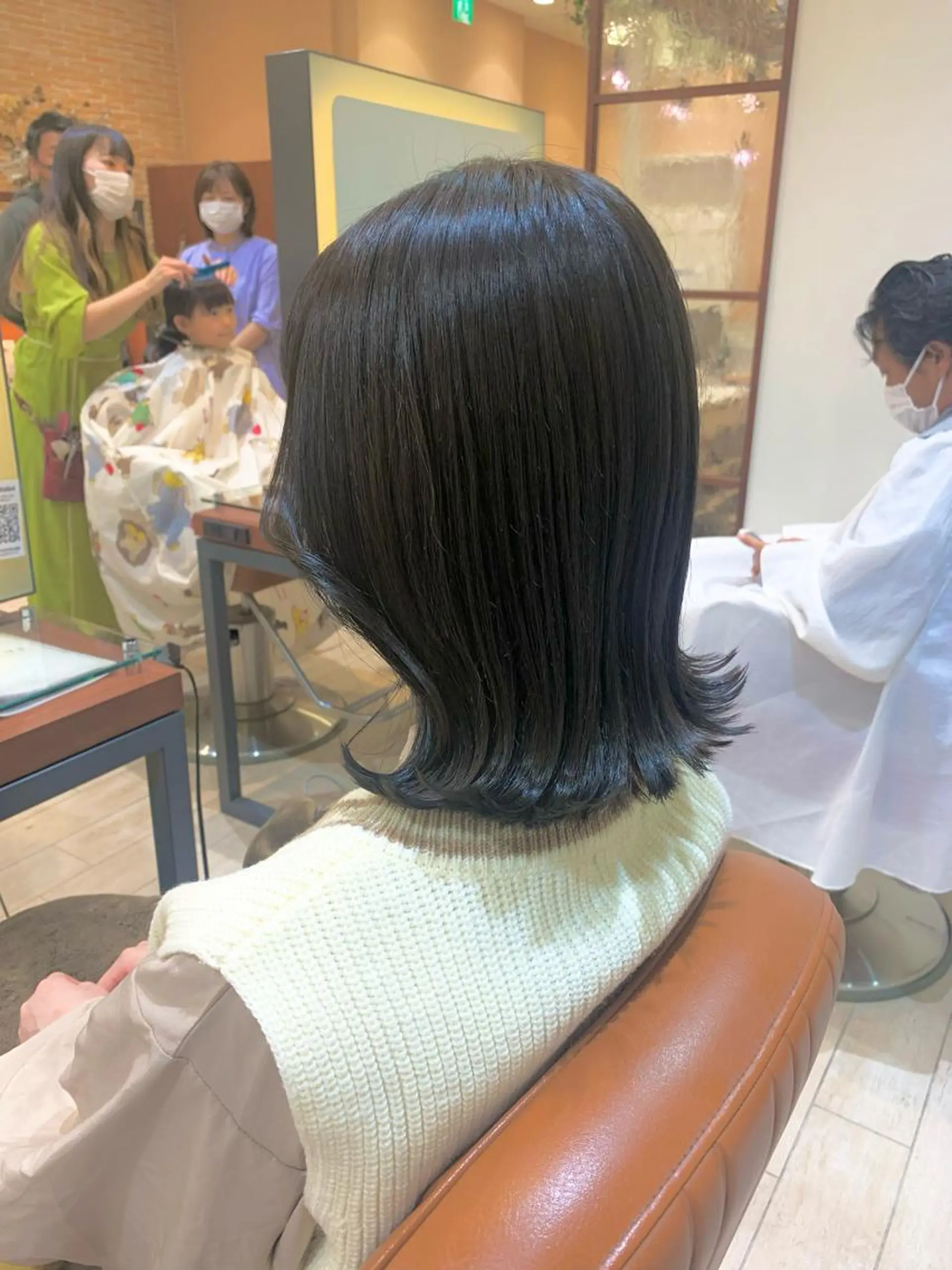 ミディアム カット ヘアカラー トリートメント 髪質改善/縮毛矯正 🎀小林 唯 🎀のヘアスタイル