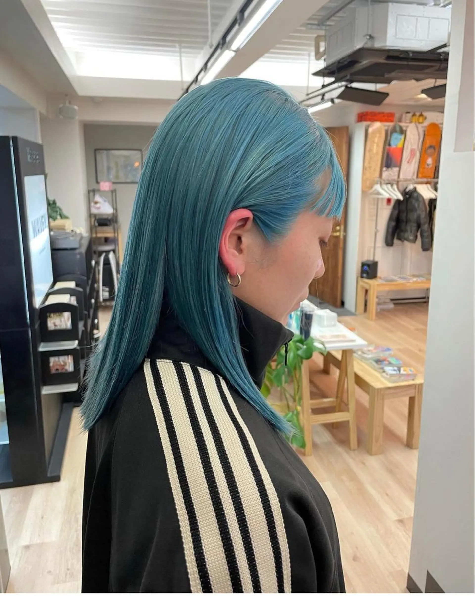 セミロング カラー パーマ ヘアアレンジ メンズ キッズ ネイル マツエク・マツパ アイブロウ 成人式 切りっぱなしボブ ショートボブ 子どものヘアアレンジ メンズブリーチ ゆうか/ カットモデル募集のヘアスタイル