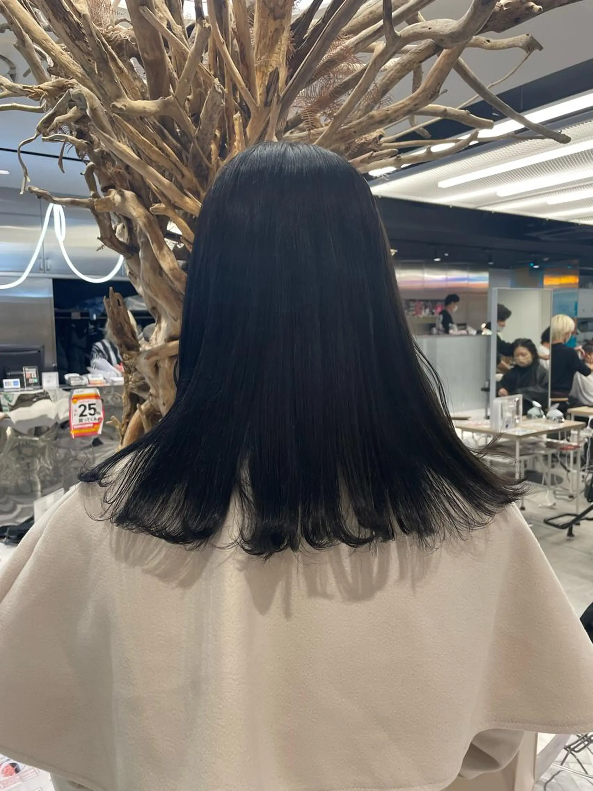 ミディアム カラー ヘアカラー 🧁はるひ/ ZEST八王子🟡のヘアスタイル