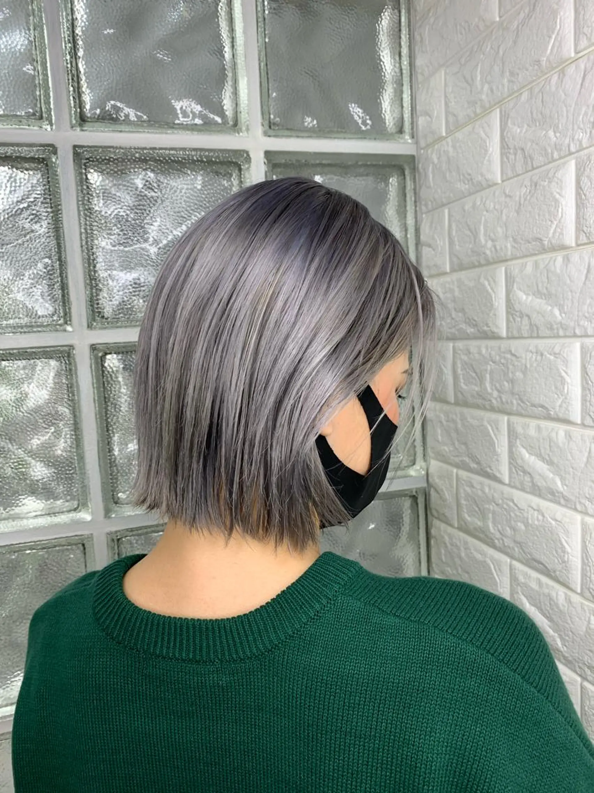 ミディアム カラー ベージュカラー シルバー バイオレットカラー ホワイトベージュ カットが上手い 💇‍♂🌸サク🌸のヘアスタイル