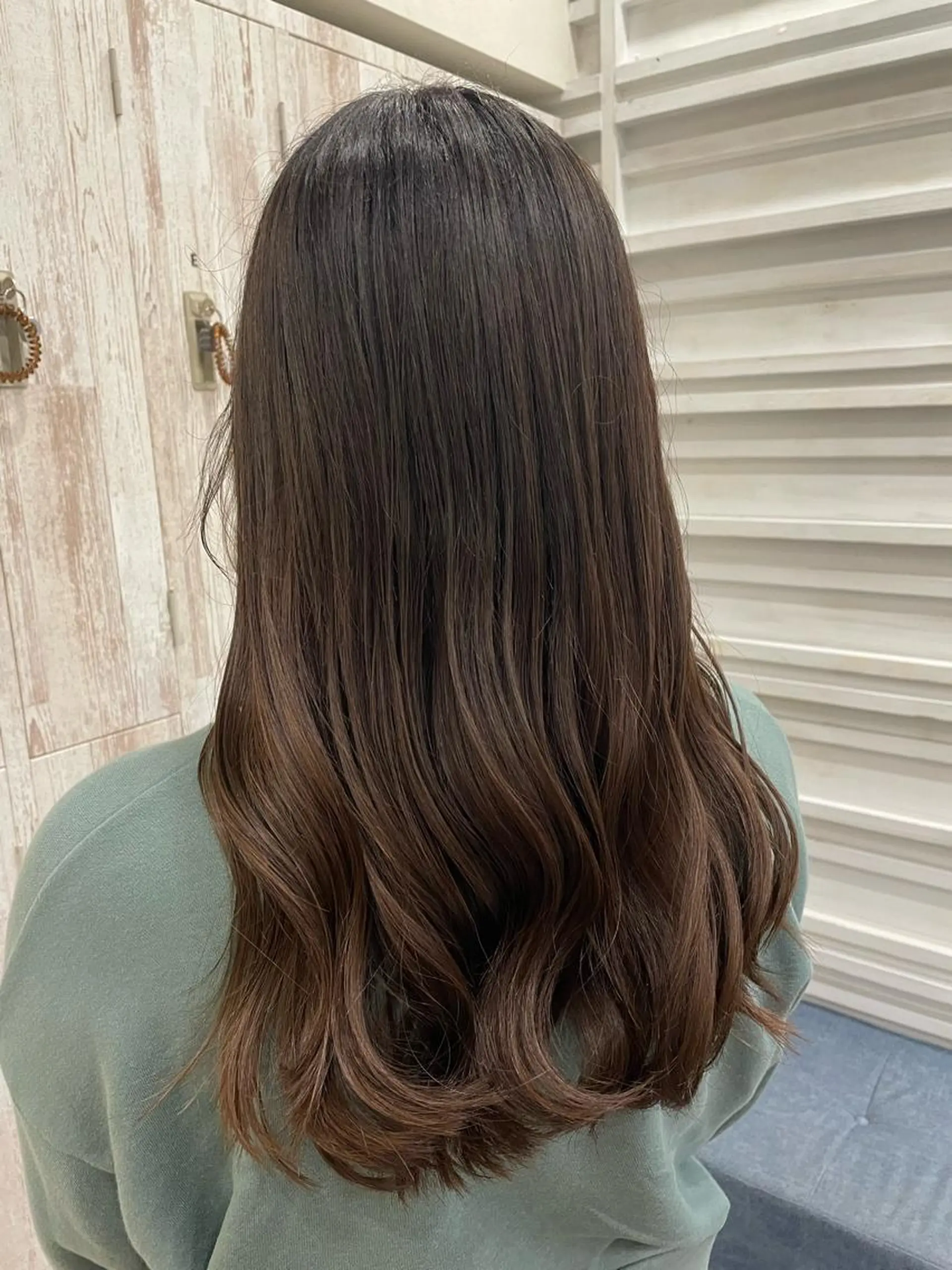 カラー ブルーカラー グラデーションカラー 縮毛矯正 カット ヘアカラー トリートメント 前田リサコ🌹 ✨艶髪職人のヘアスタイル