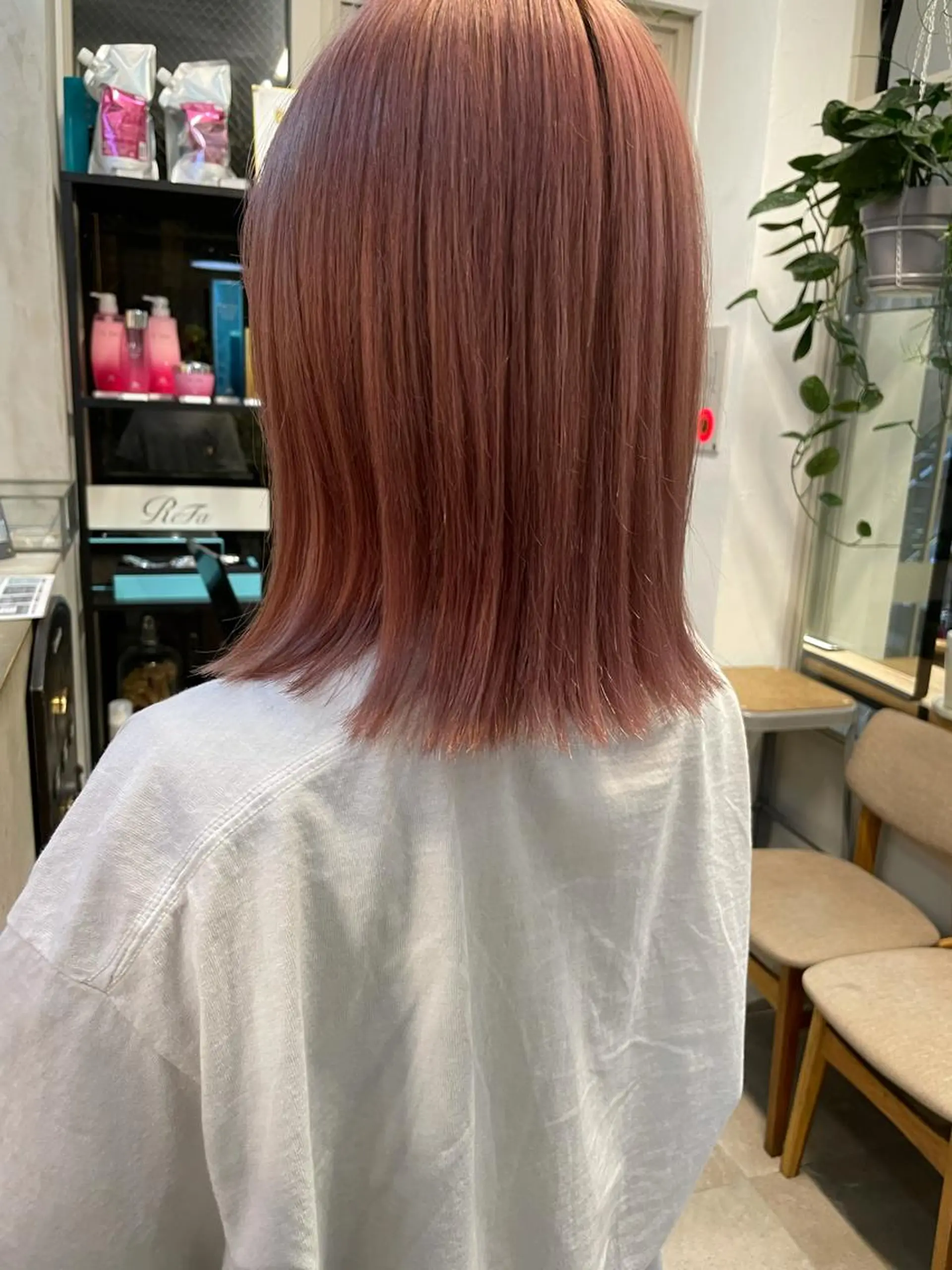 ミディアム ヘアカラー 小顔レイヤー×コンパ クトボブ/林隆平のヘアスタイル