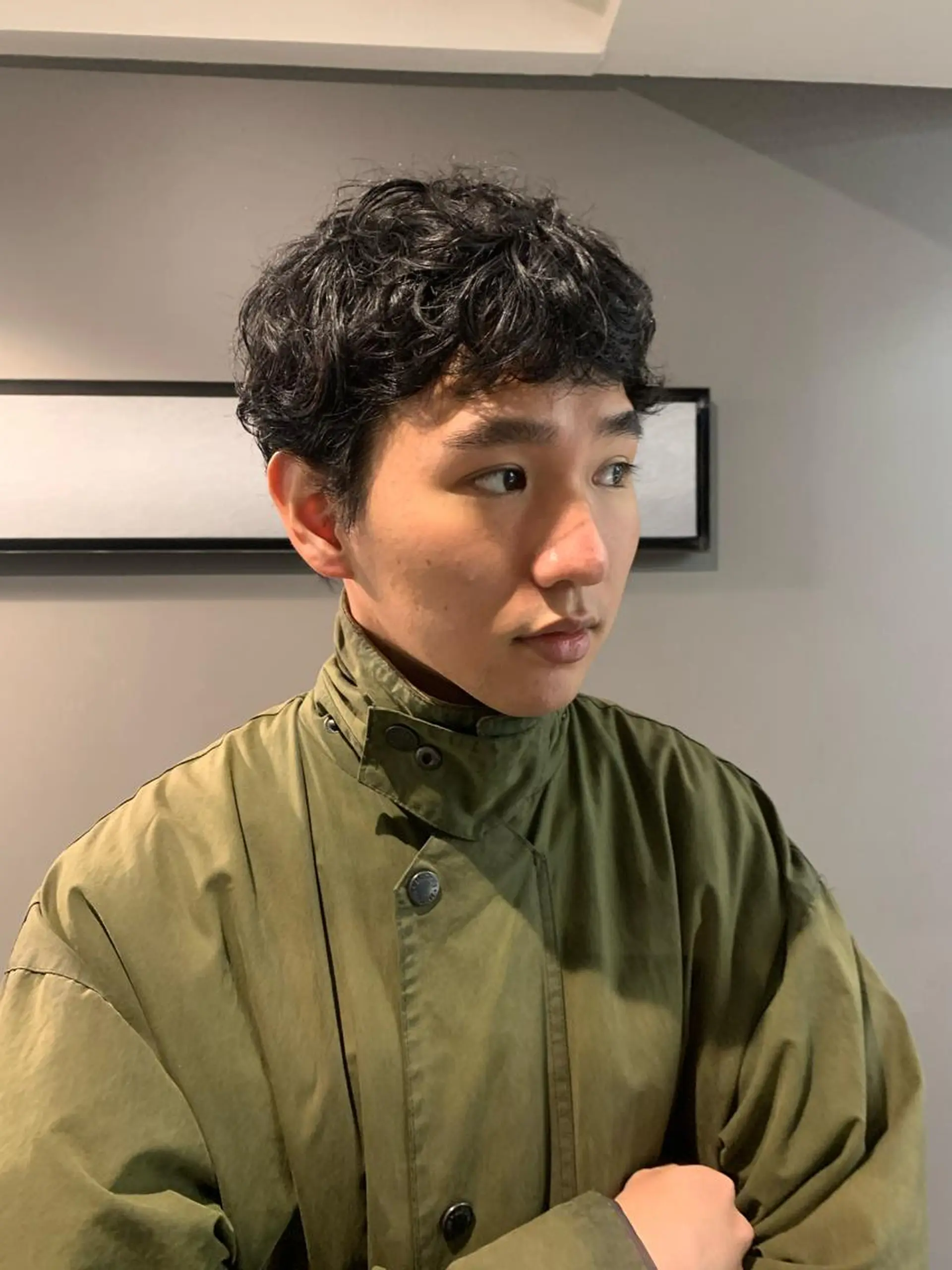 パーマ メンズ NERO 眞下秋歩のヘアスタイル