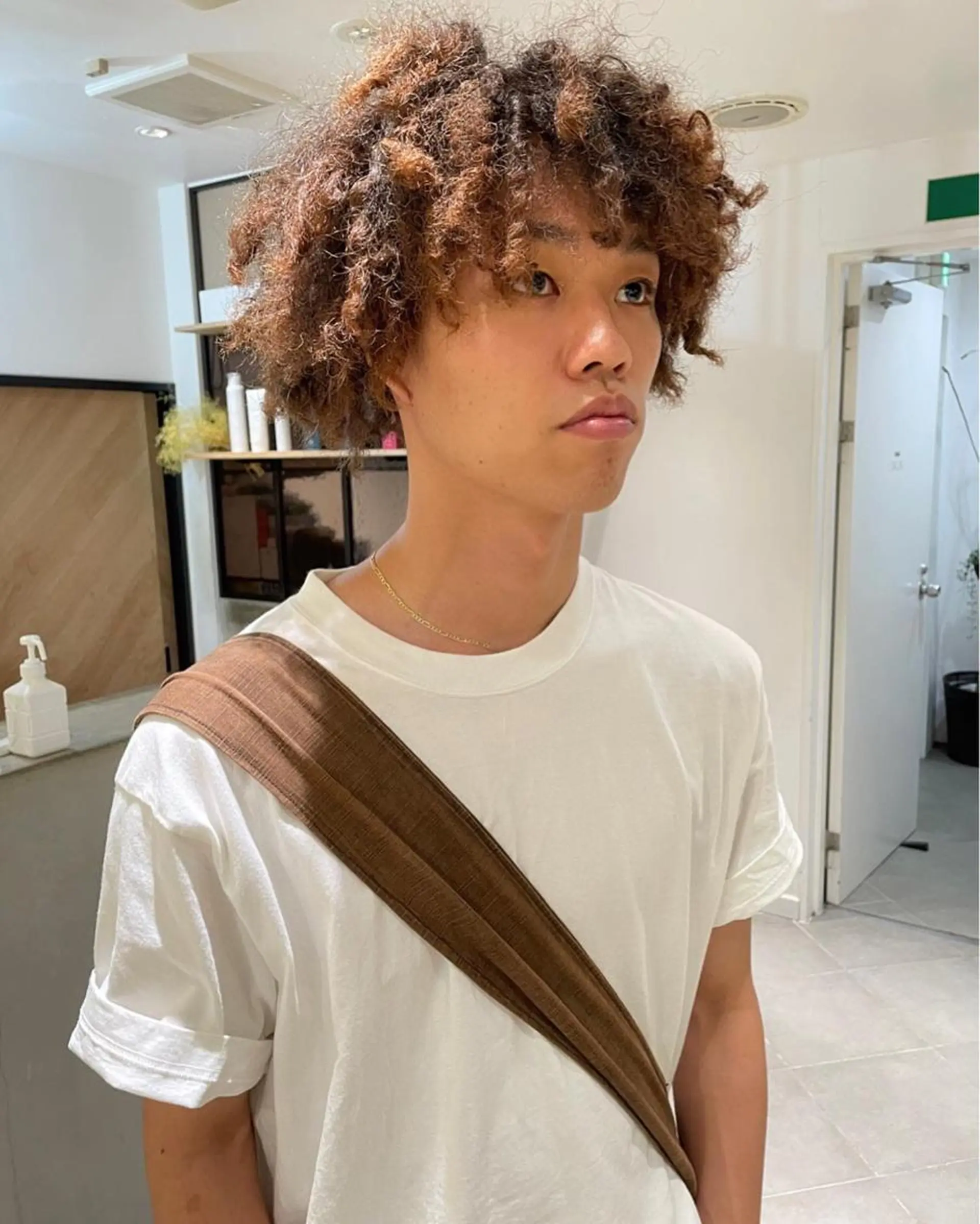 パーマ メンズ メンズパーマ Loom.所属・村上雅人 ナチュラルモードのヘアスタイル