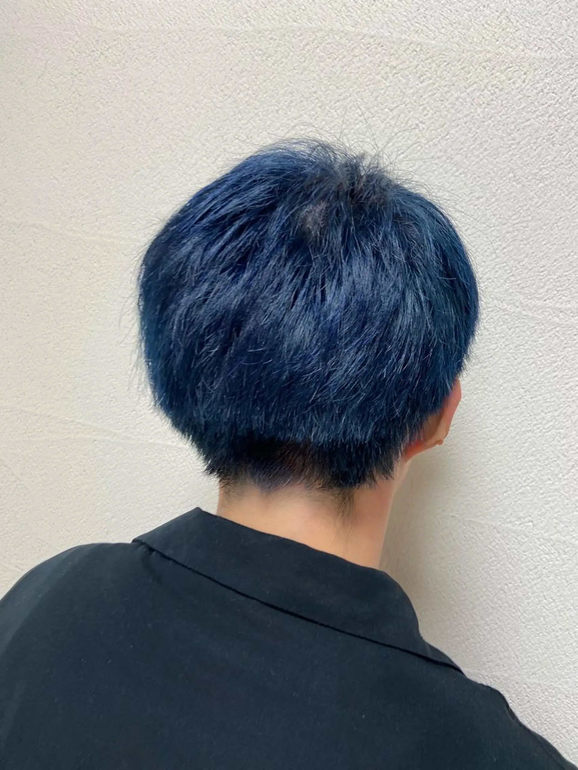 カラー メンズ ブルーカラー ヘアカラー トリートメント 菊地 美憂のヘアスタイル