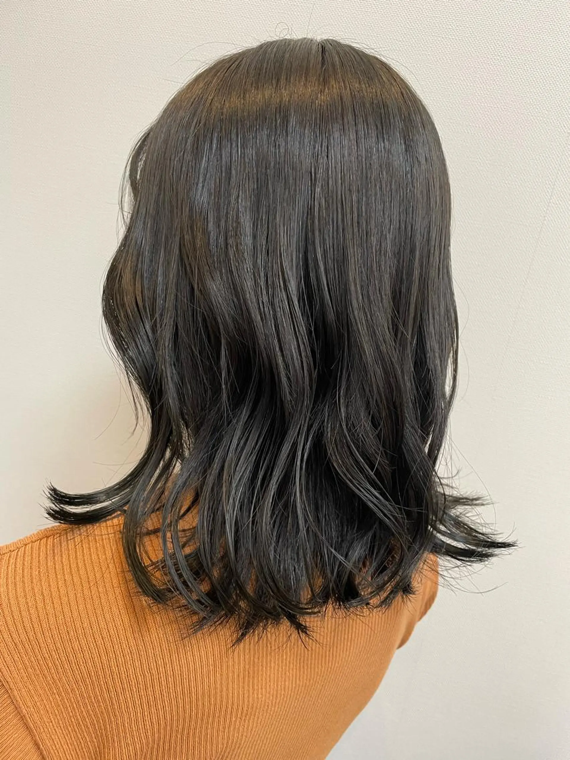 セミロング カラー SOYON なんば店所属・水島 真彩のヘアスタイル