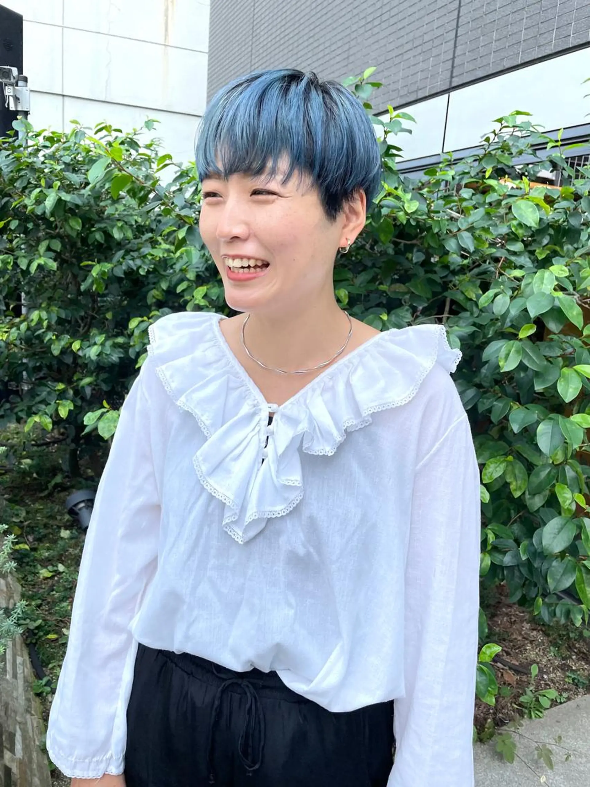 ショート カラー パーマ ヘアアレンジ メンズ キッズ ネイル マツエク・マツパ ブルーカラー ブルー カット ヘアカラー トリートメント tatsumi/ボブ ウルフ/レイヤーのヘアスタイル