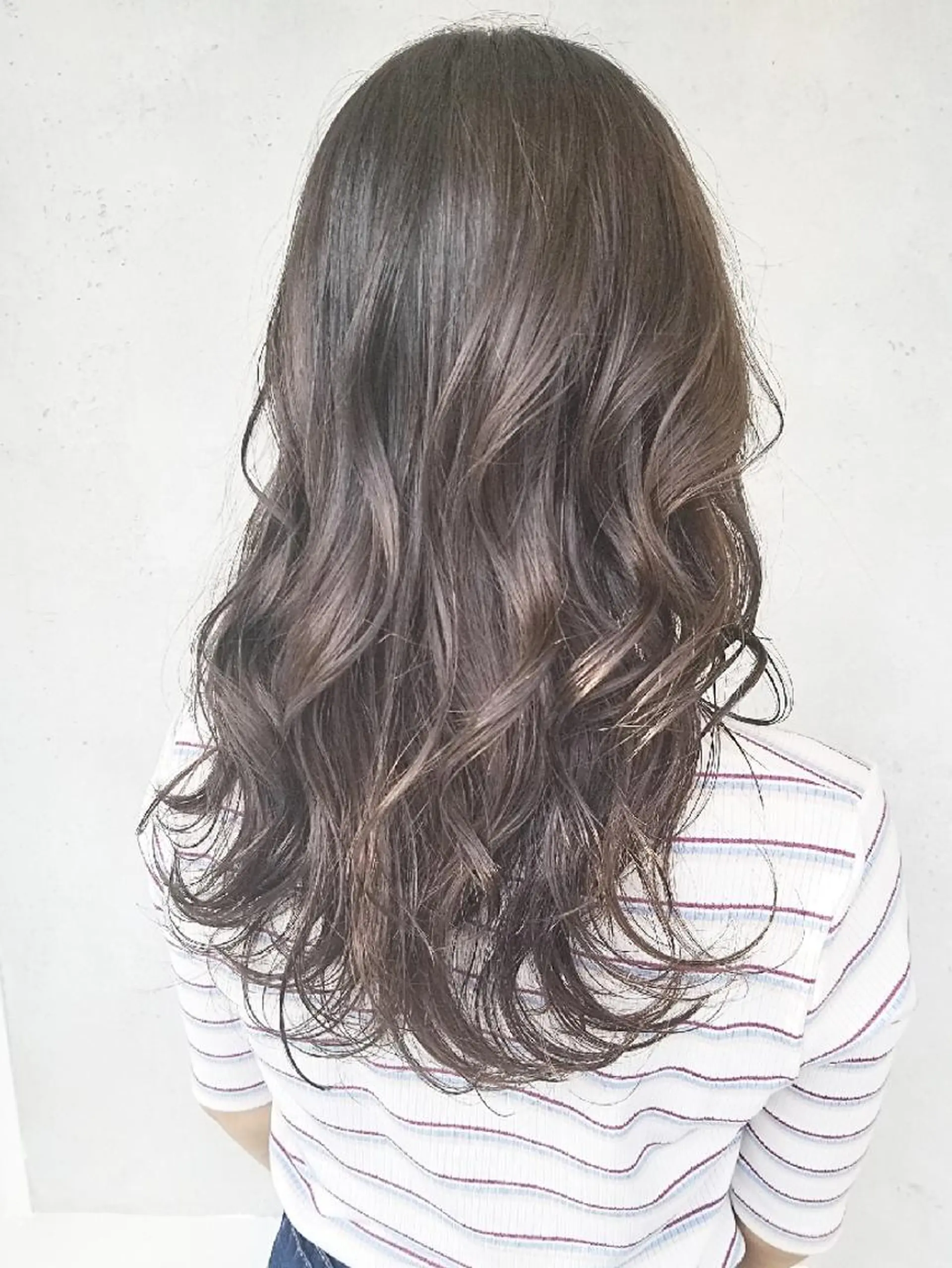 カラー ロング ヘアアレンジ アディクシーカラー アッシュ アッシュブラウン アッシュグレー アッシュグレージュ フルール所属・🌟透明感カラー 🌟SAITO🌟のヘアスタイル
