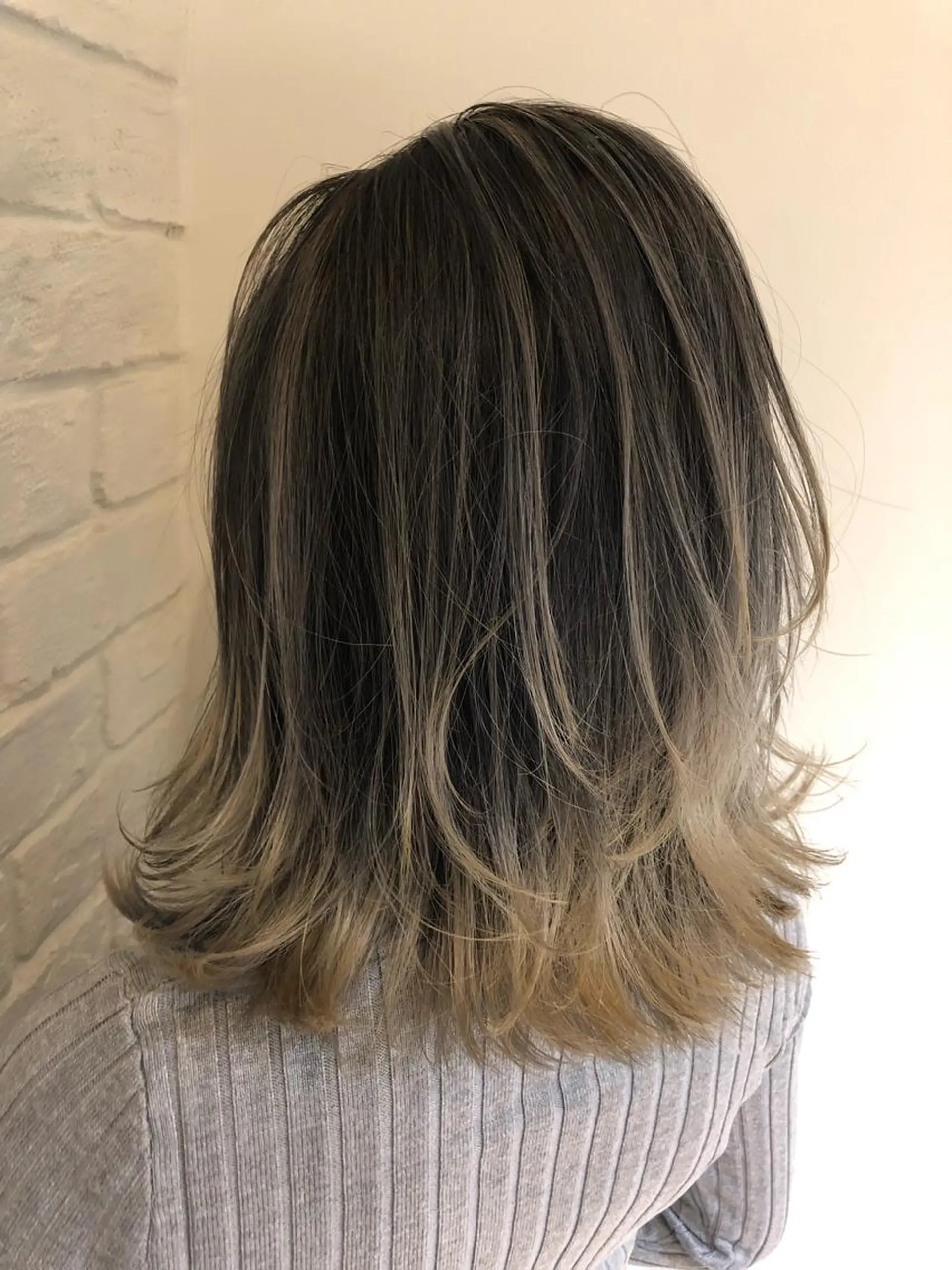 ミディアム カラー olino 【オリノ】西田辺のヘアスタイル