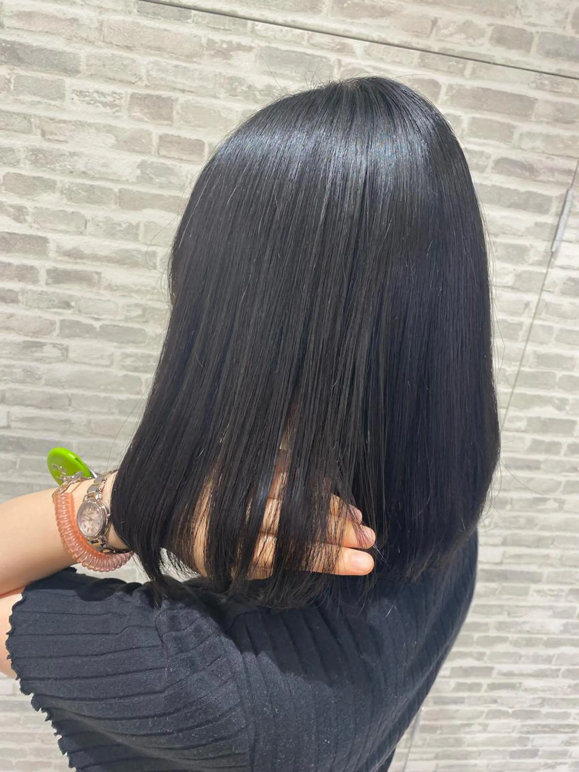 ミディアム トリートメント 小金丸 里沙のヘアスタイル
