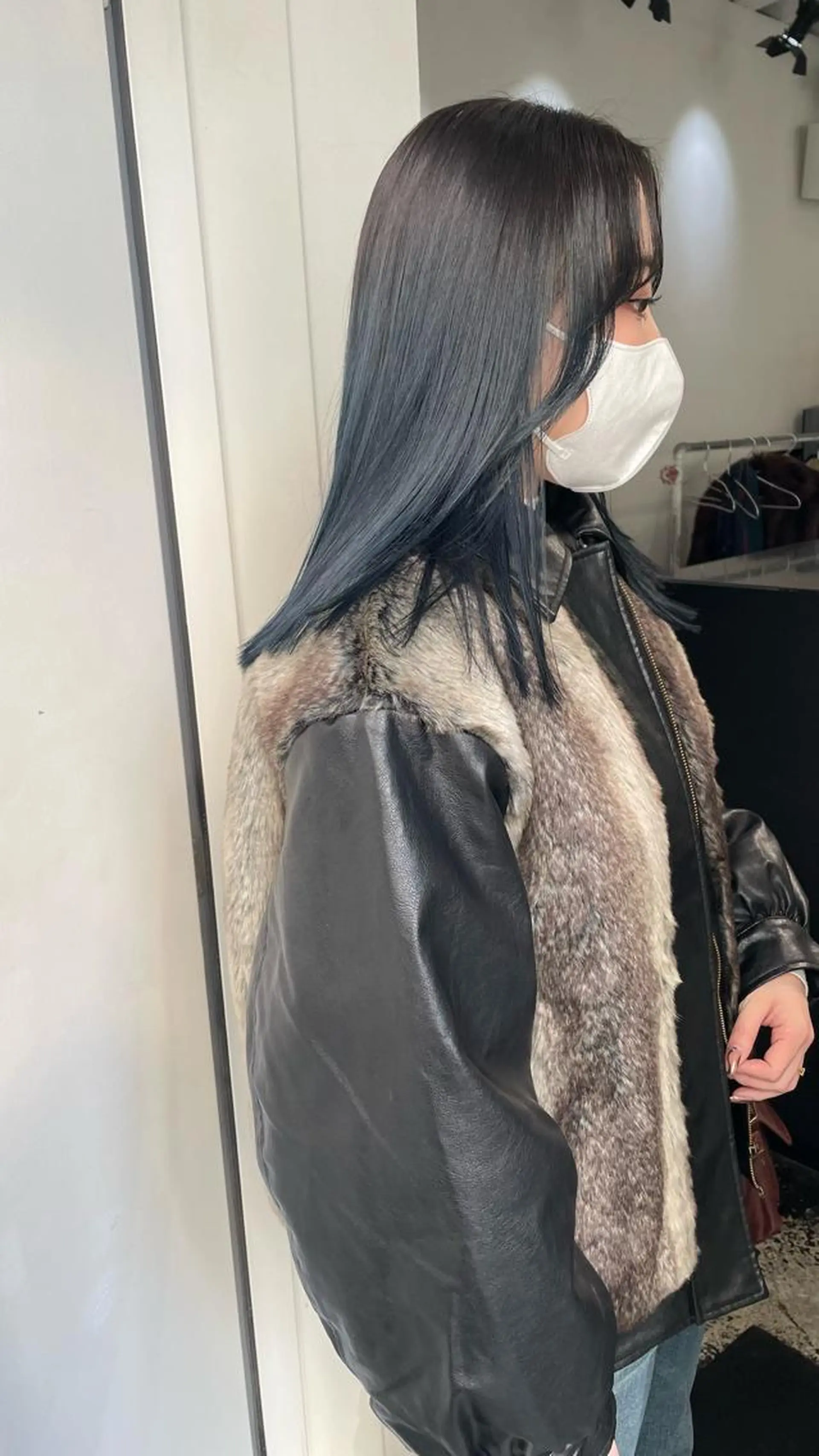 セミロング カラー パーマ ヘアアレンジ メンズ キッズ ネイル マツエク・マツパ アイブロウ メンズバレイヤージュ メンズブリーチ メンズハイライト メンズハイトーン メンズインナーカラー カット ヘアカラー トリートメント 艶ハイトーン/ヘア アレンジAYAKAのヘアスタイル