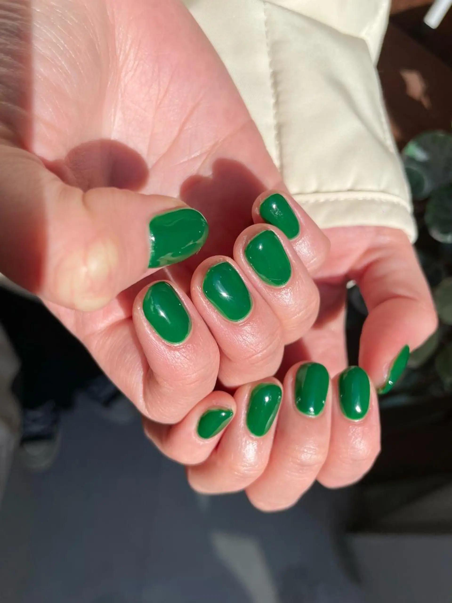 ネイル フレンチネイル ニュアンスネイル オフィスネイル ワンカラーネイル 冬ネイル ハンドネイル nail salon fee（フィー）のネイルデザイン