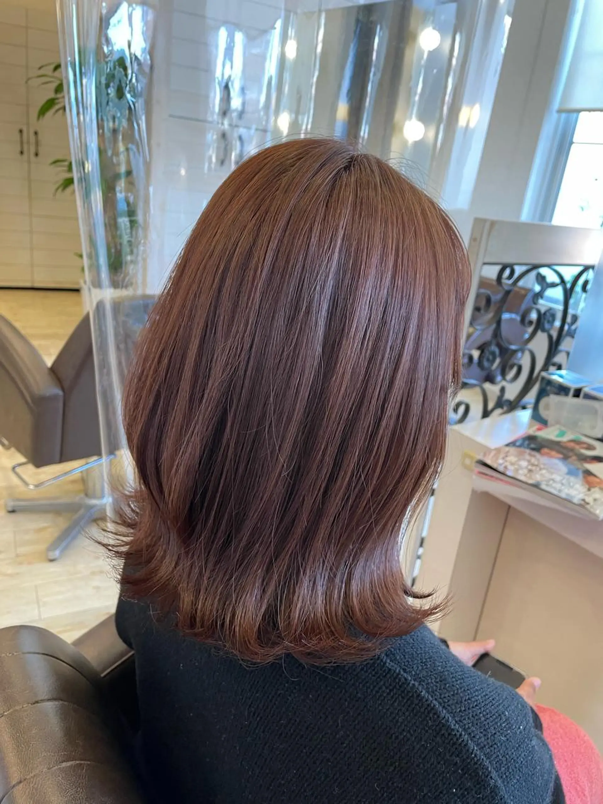 セミロング ヘアカラー Crén by marie 真嘉比店所属・東恩納 誠のヘアスタイル