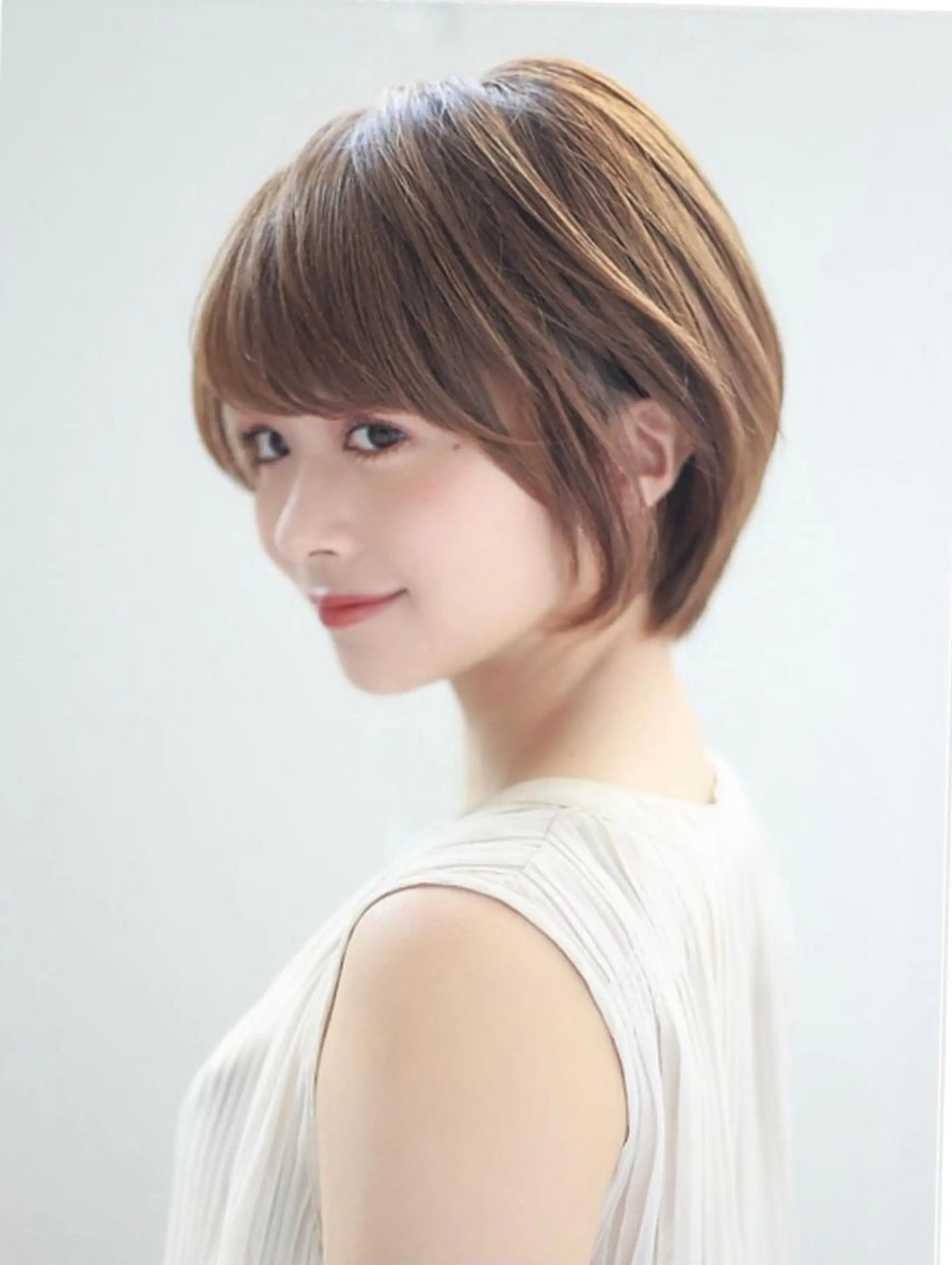 ショート カラー ショートヘア traceby8所属・traceby8 小濱彰太のヘアスタイル