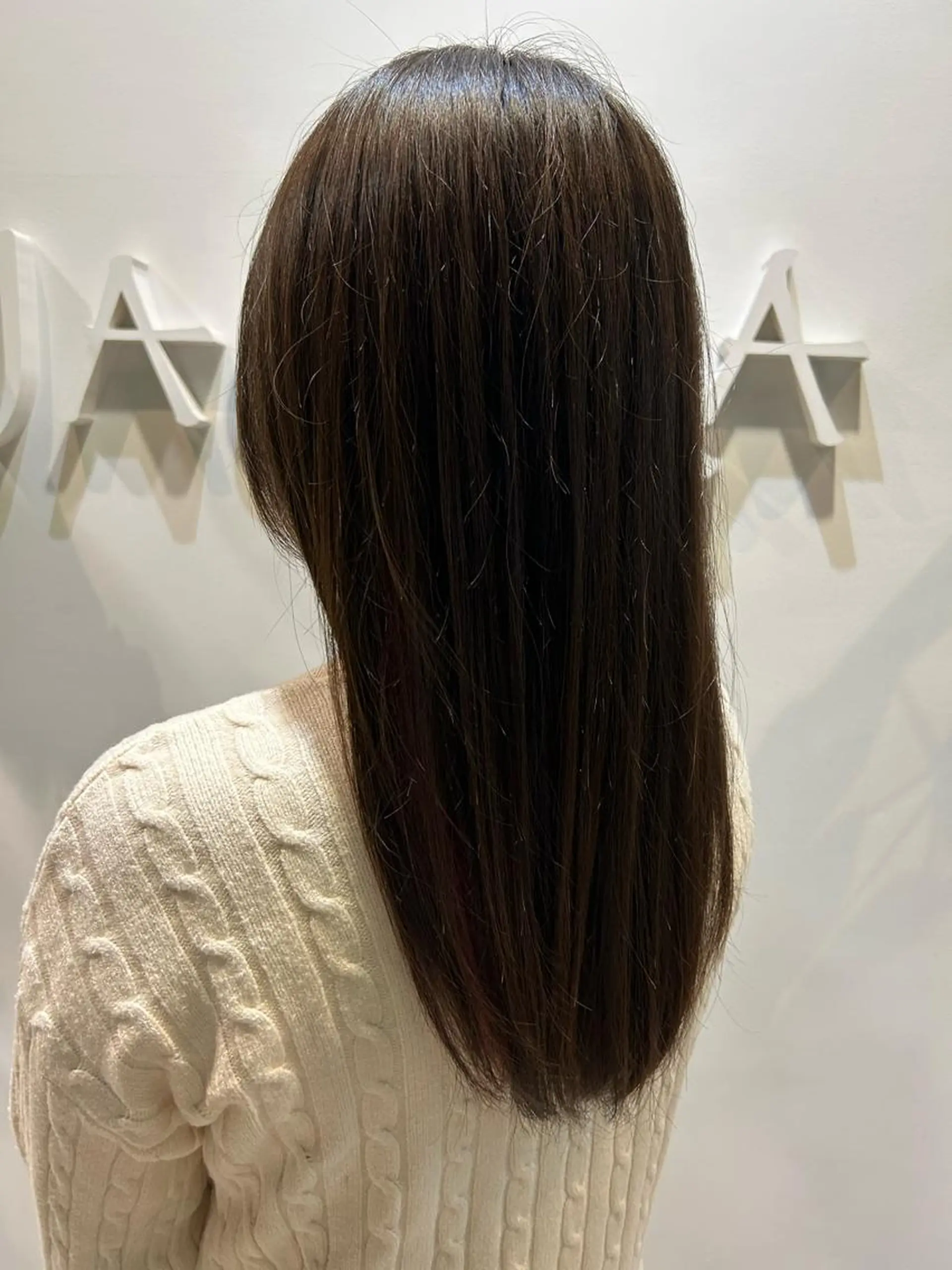 ロング ブラウンカラー tomokaのヘアスタイル