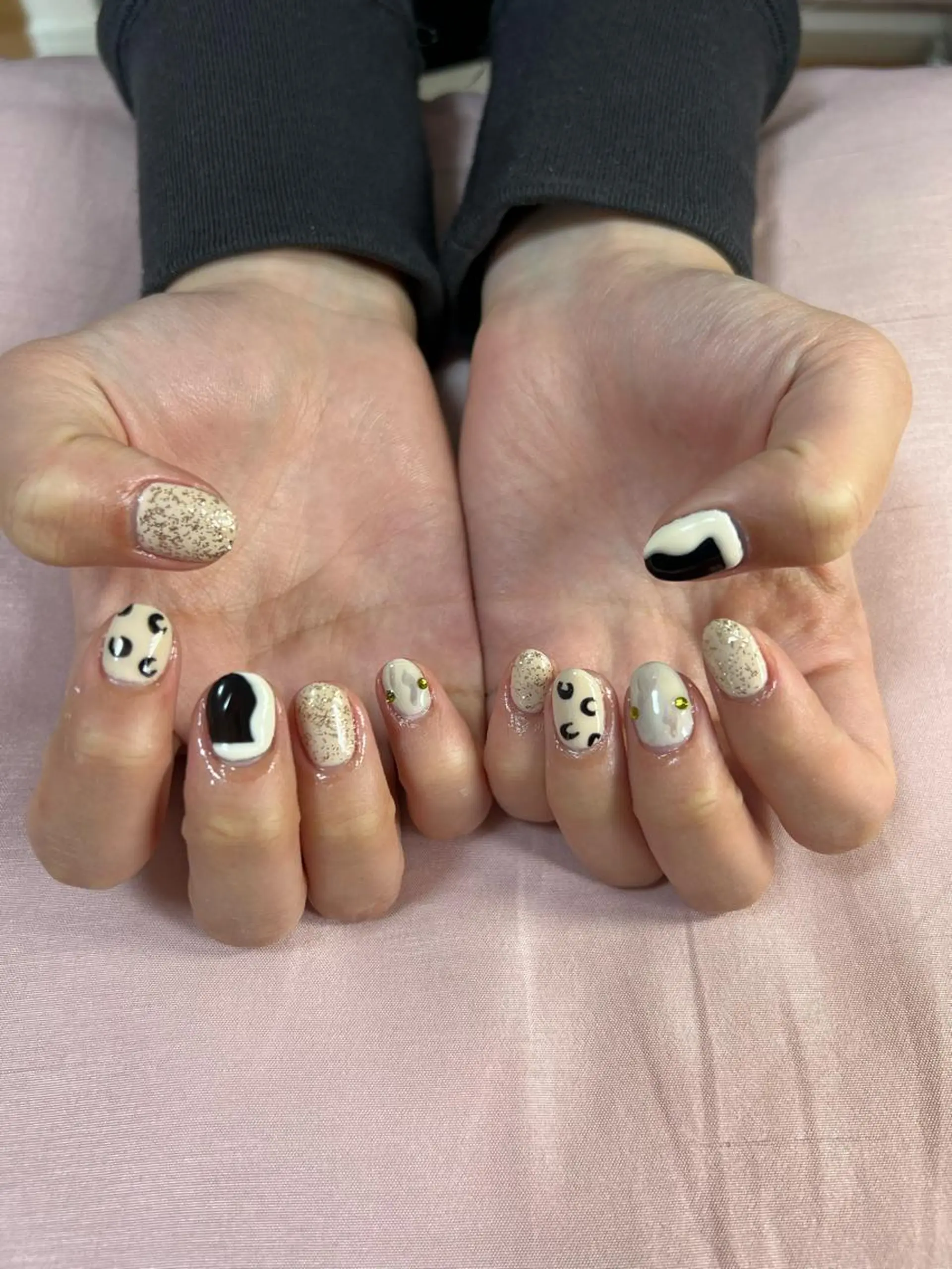 ネイル ハンドネイル フットネイル nailsalon momoのネイルデザイン
