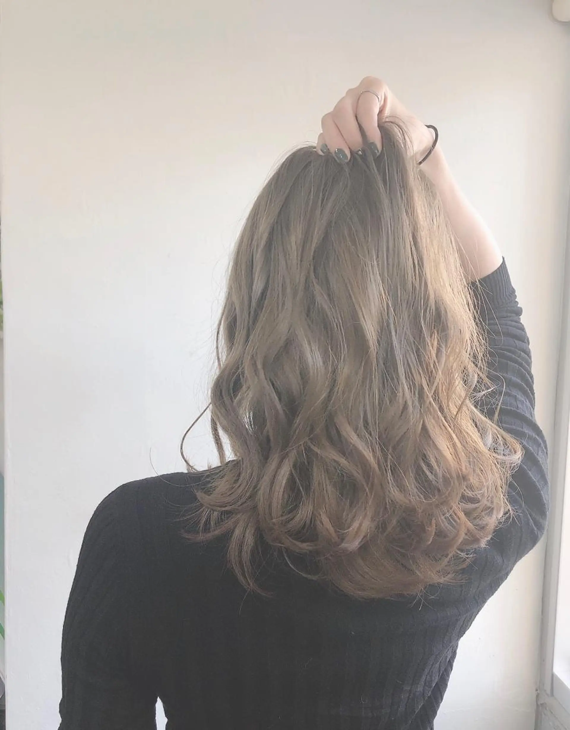 セミロング カット ヘアカラー トリートメント フェアリーテイル所属・吉田 典弘のヘアスタイル