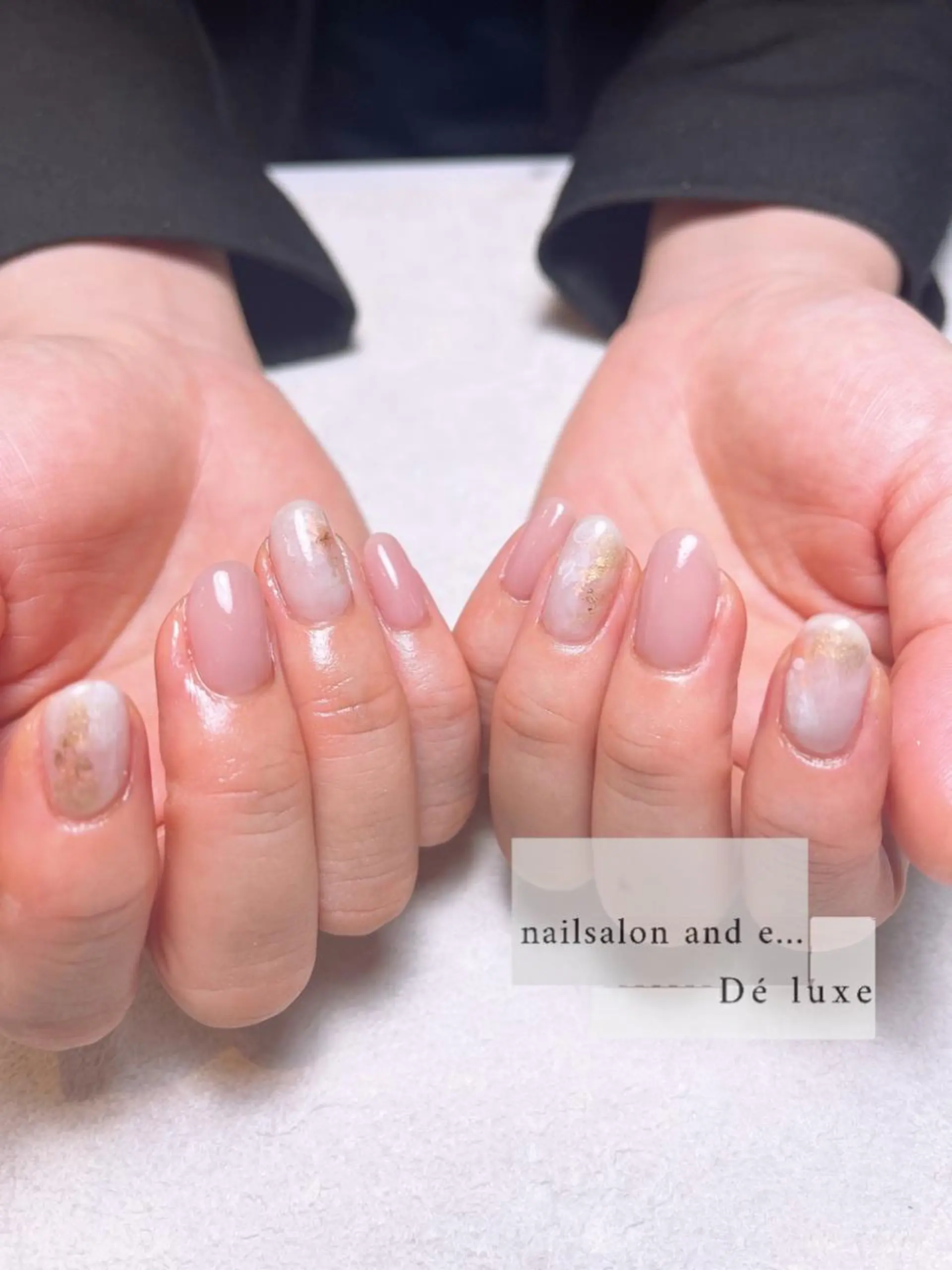 ネイル ニュアンスネイル nailsalon mur.のネイルデザイン