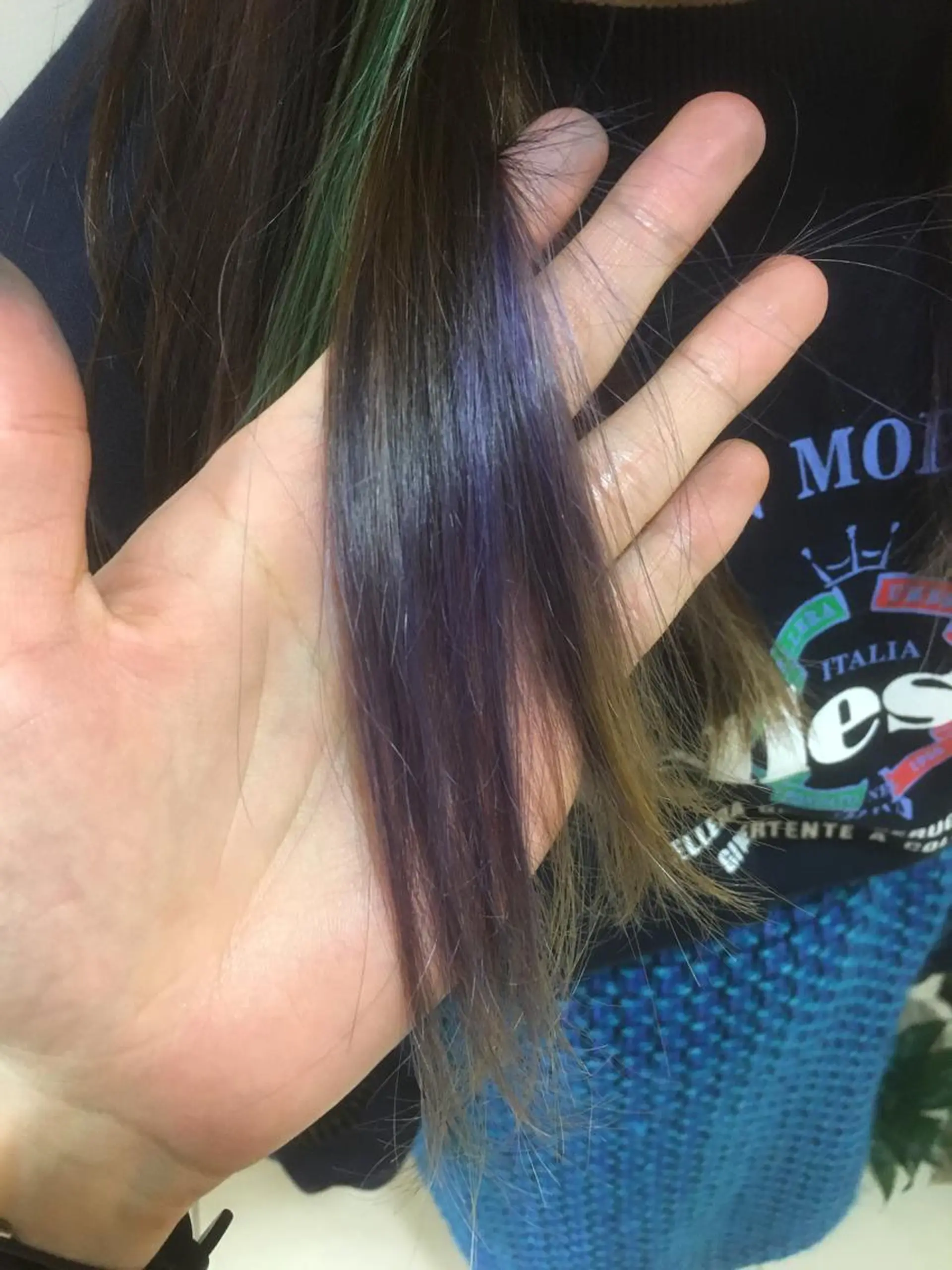 カラー バイオレットカラー 永井 大希のヘアスタイル