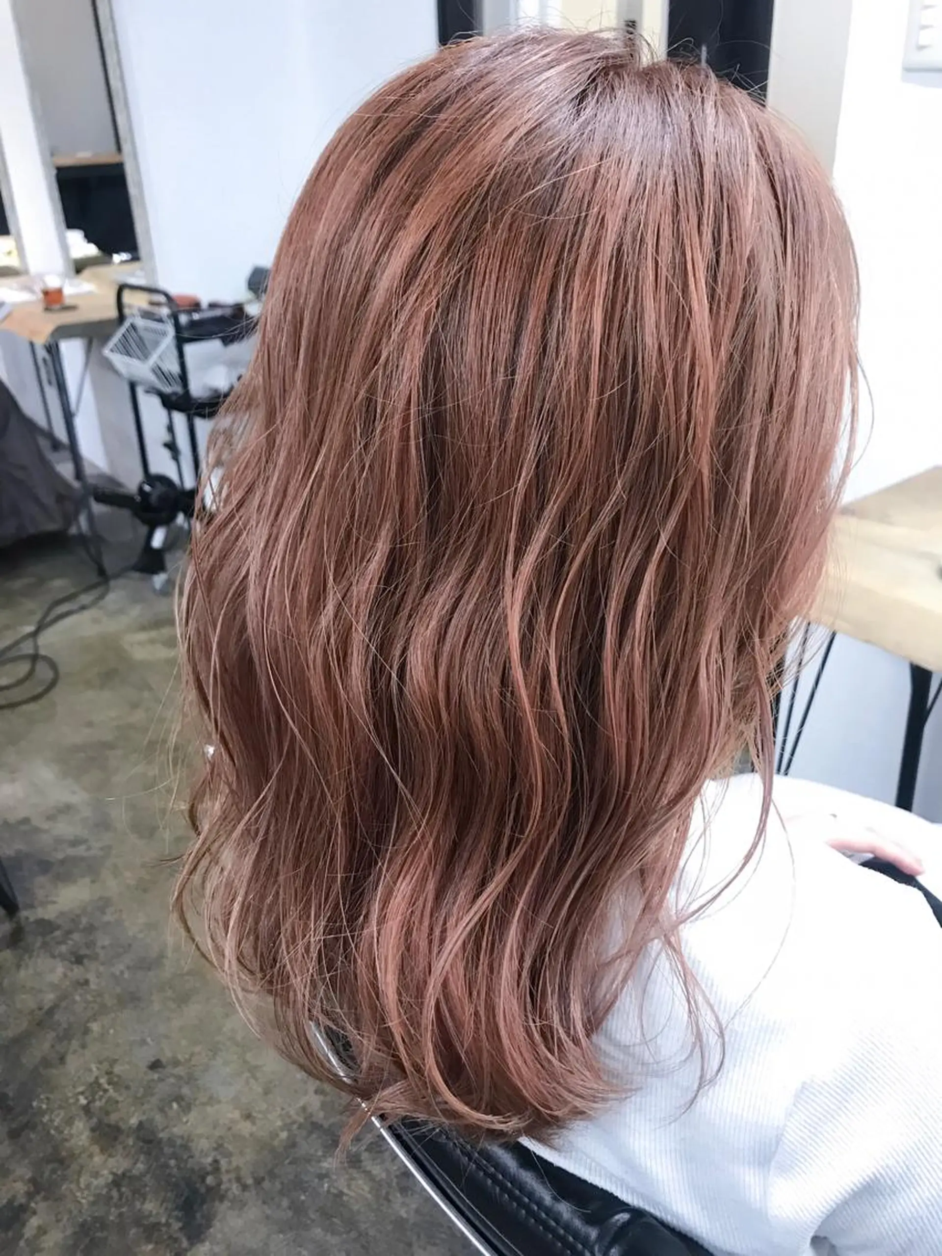セミロング ダブルカラー　/ インナーカラーMiiのヘアスタイル