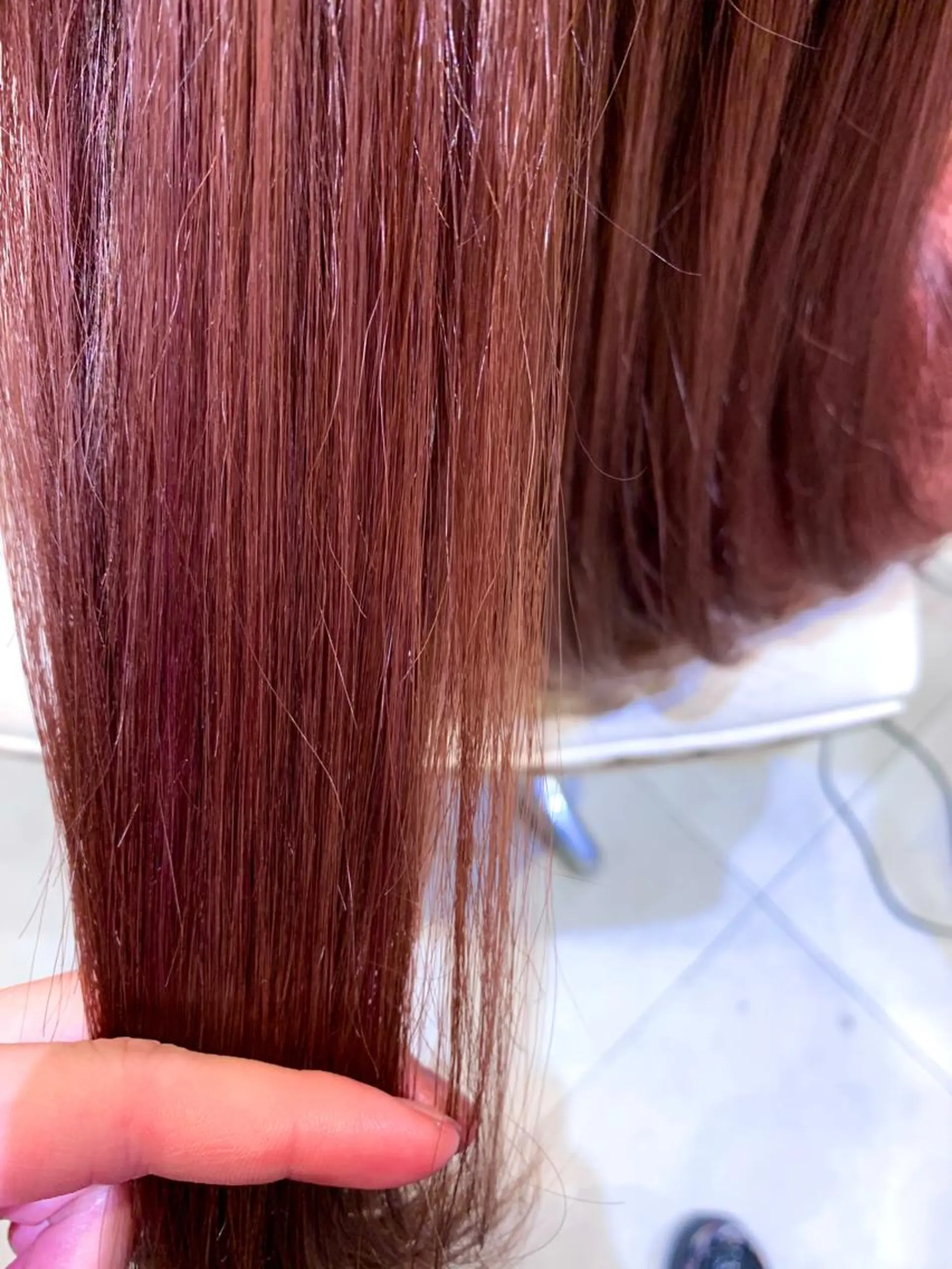 セミロング カラー ブリーチ ブラウンカラー ピンクカラー ピンクブラウン 大阪ウルフカット ハッシュカットのヘアスタイル