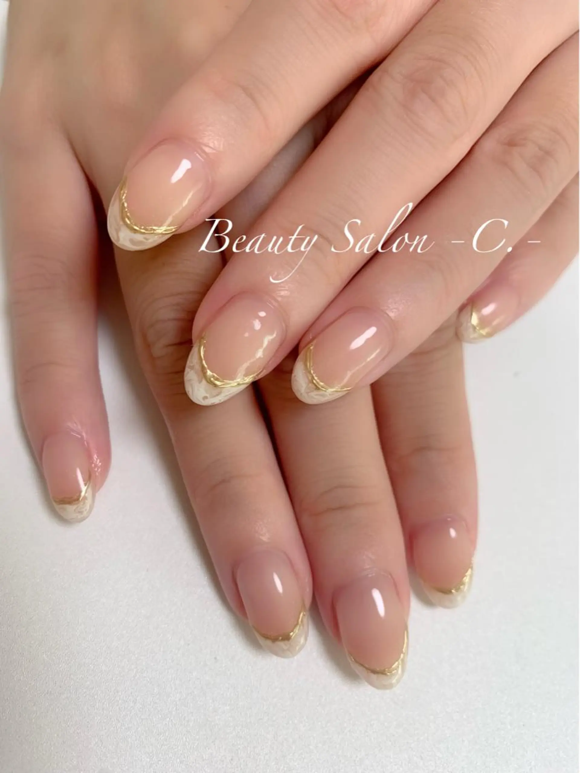 セミロング ネイル Lino Uのネイルデザイン