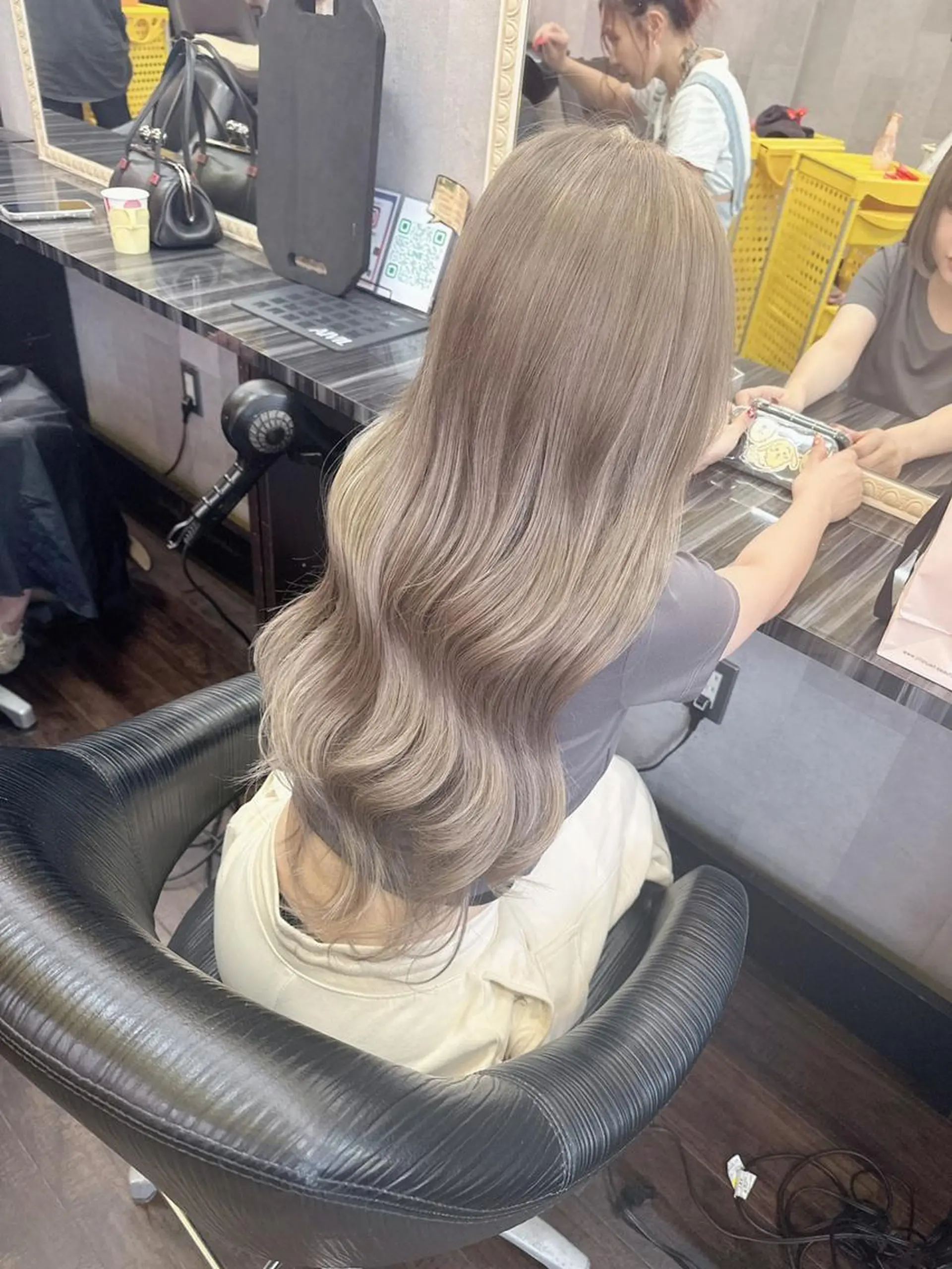 ロング カラー カット エクステ ヘアセット 小野 裕子のヘアスタイル
