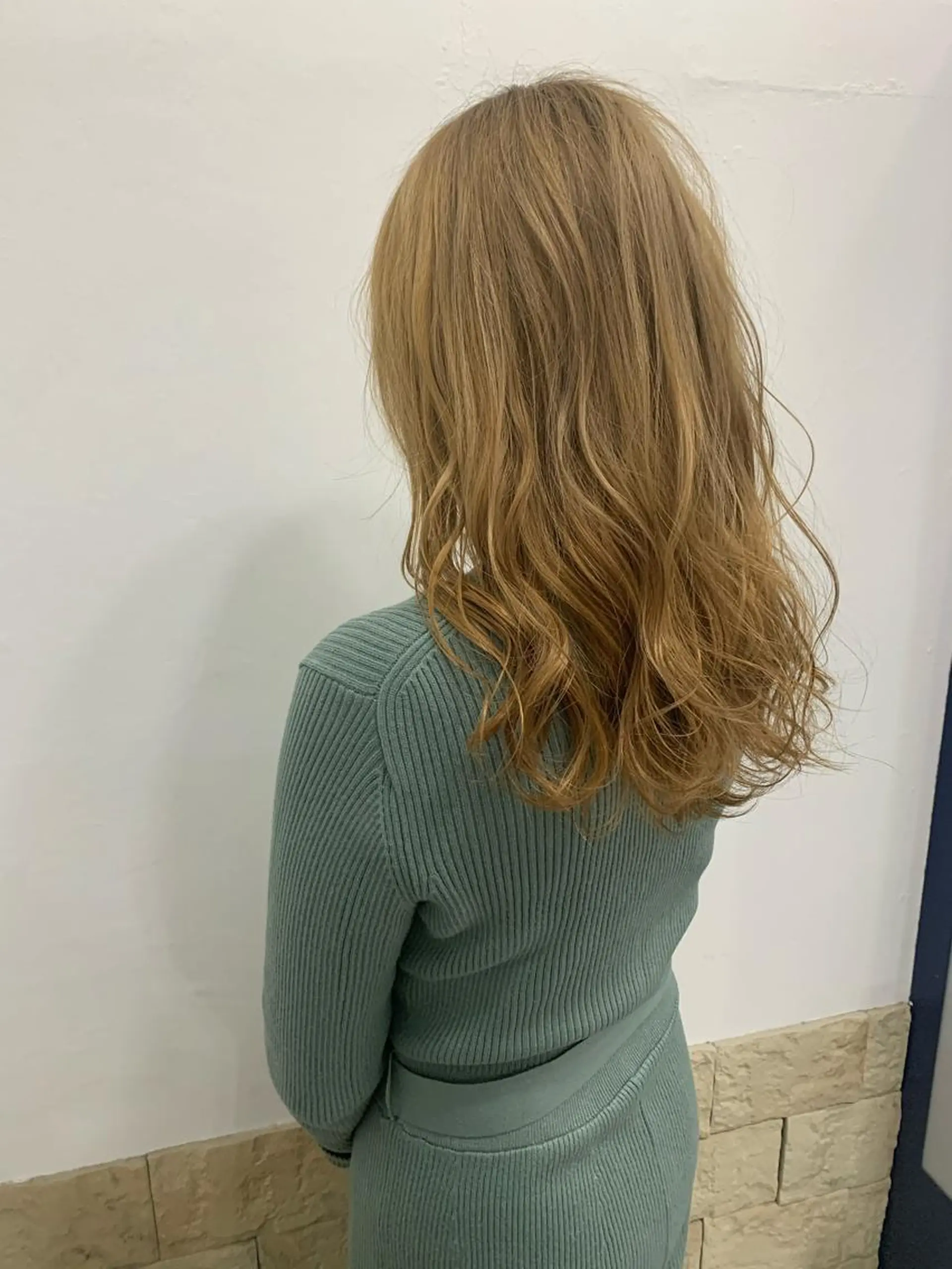 ロング カラー ブリーチ 相武台ショート特化 💐川崎希💐のヘアスタイル