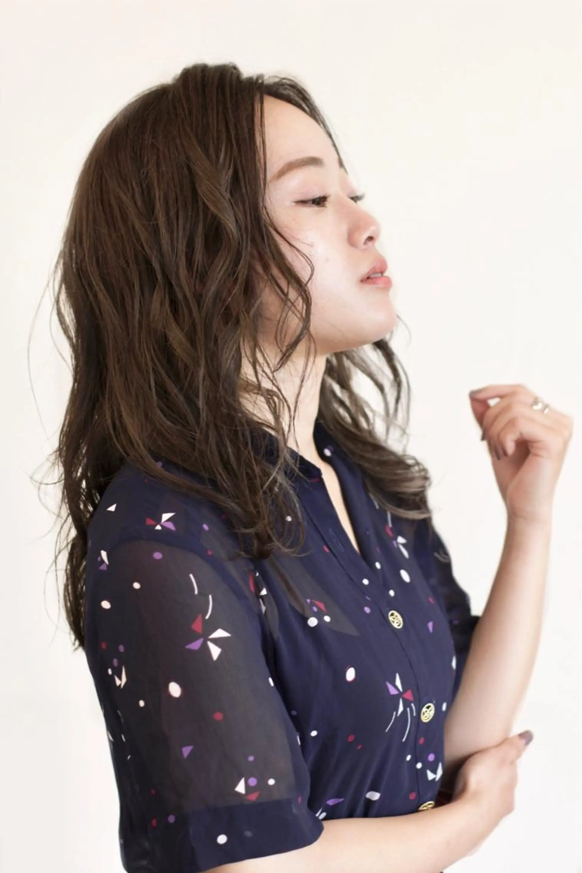 ミディアム カラー アディクシーカラー ヘアカラー トリートメント アメリラブヘアー 土屋　洋平のヘアスタイル