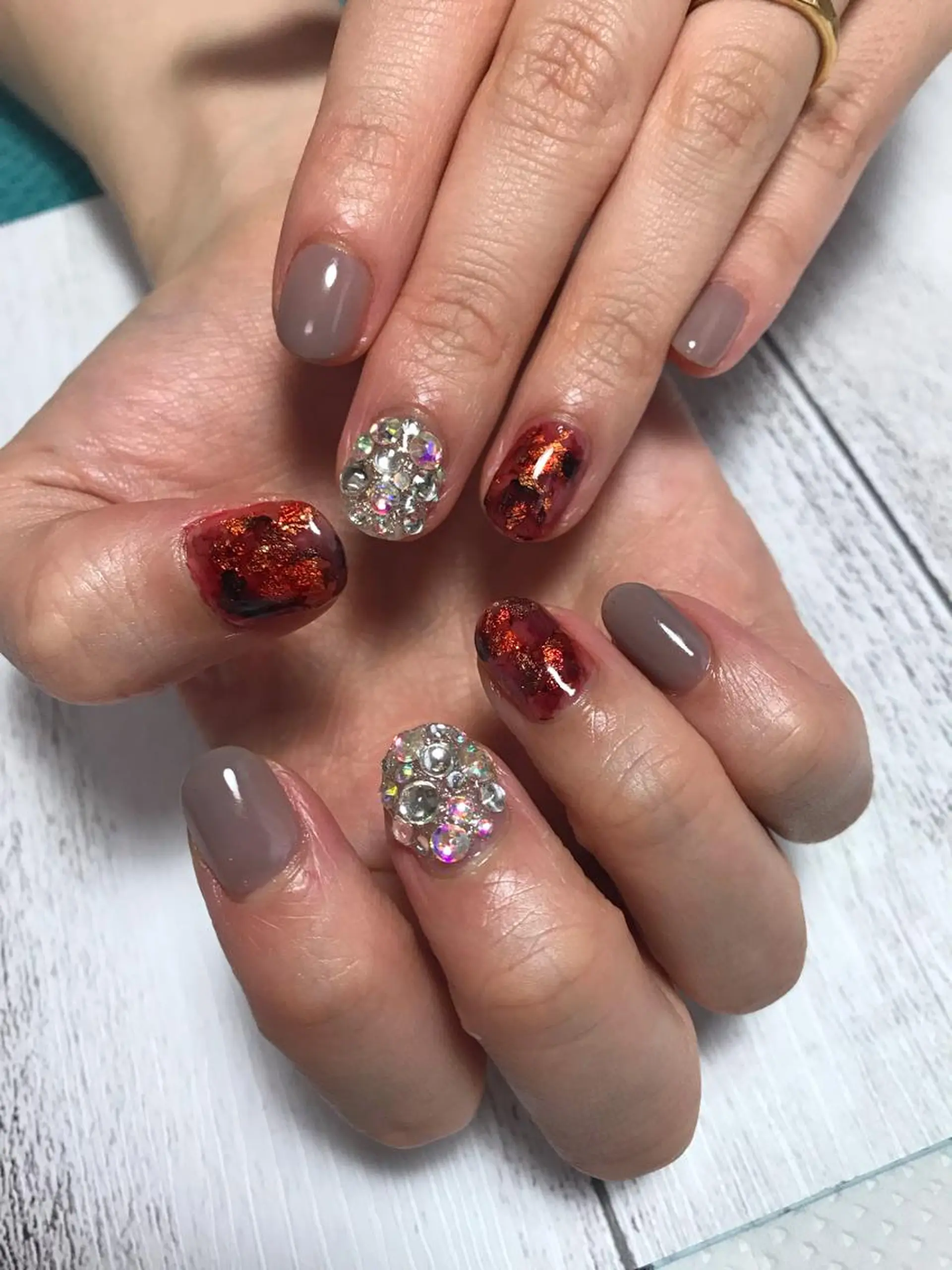 ネイル ハンドネイル NAIL Nutsのネイルデザイン