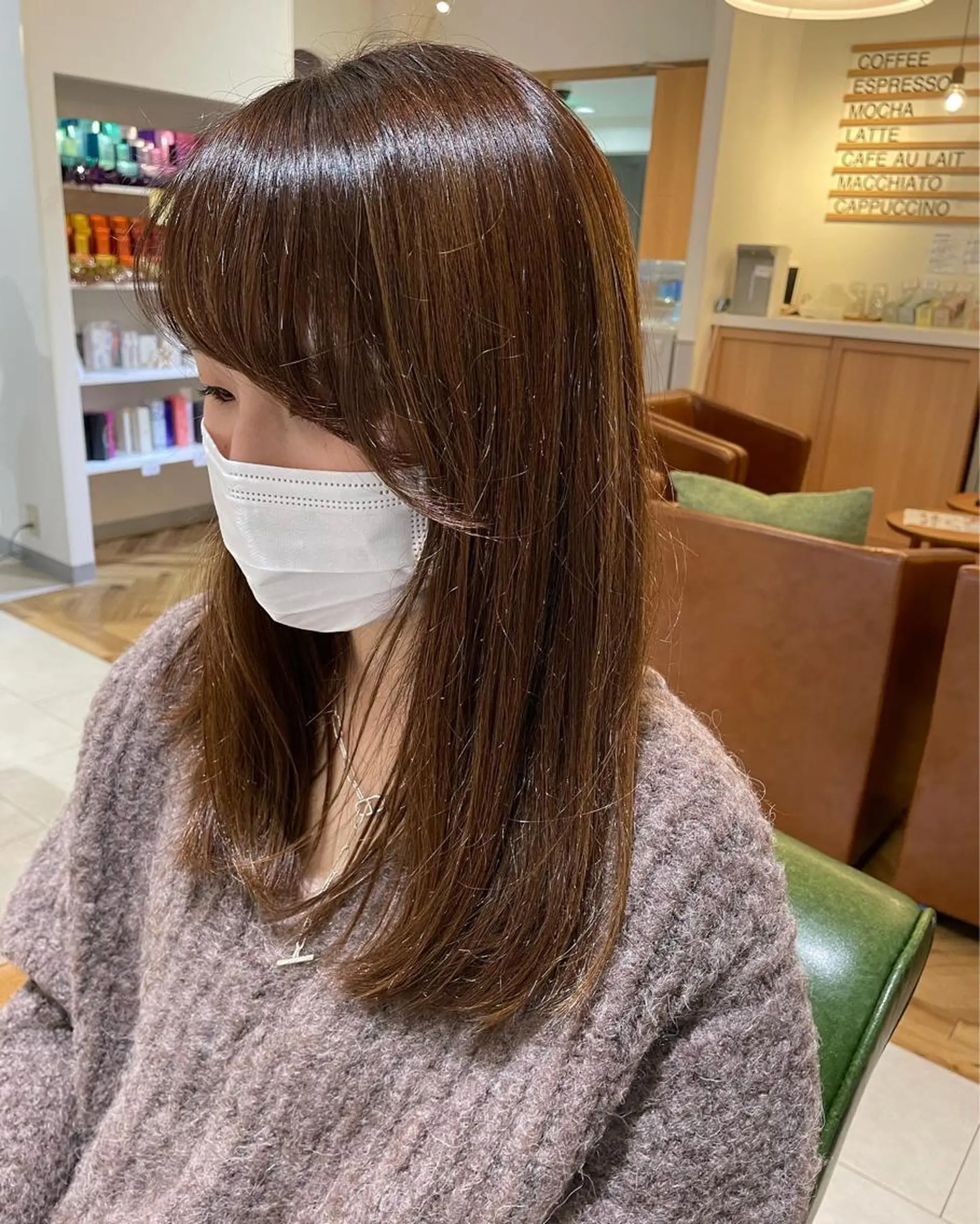 セミロング カラー グレージュ オリーブグレージュ オリーブグレー カット ヘアカラー トリートメント 過去一の柔髪ヘア 🌿IVYjoureのヘアスタイル