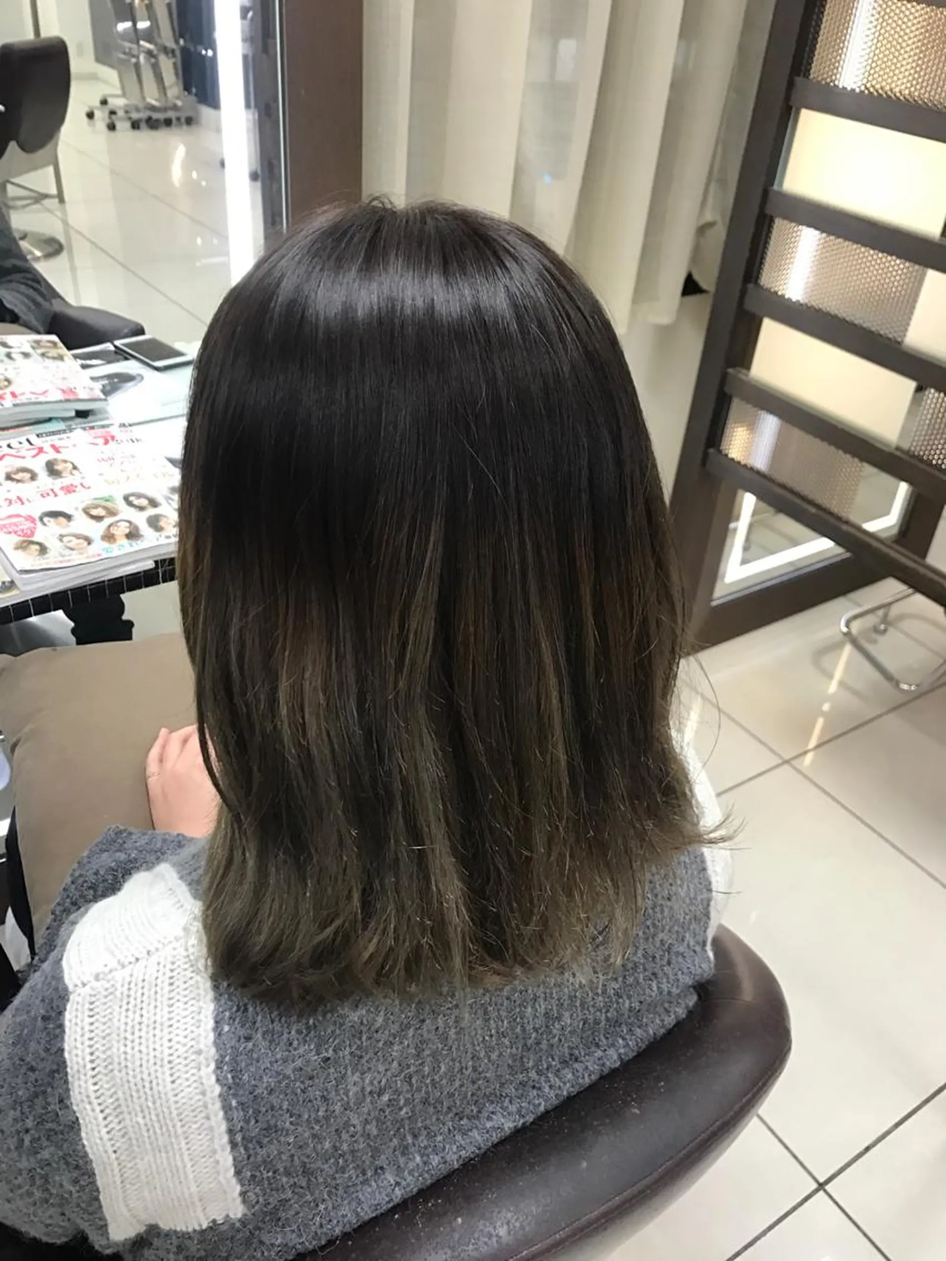 セミロング ママ美容師まつげ 🤍まき🤍のヘアスタイル