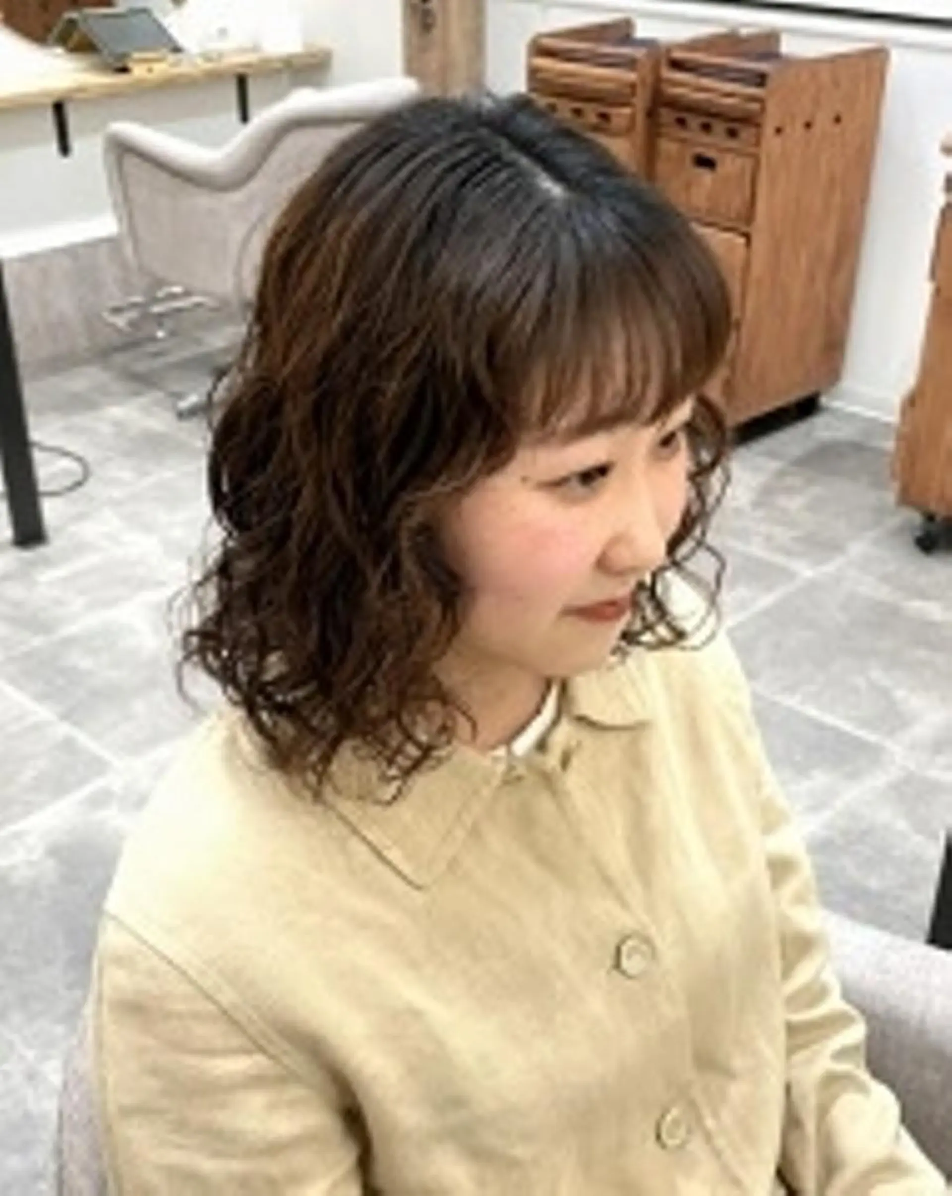 ミディアム パーマ ミディアムパーマ Saki サキのヘアスタイル