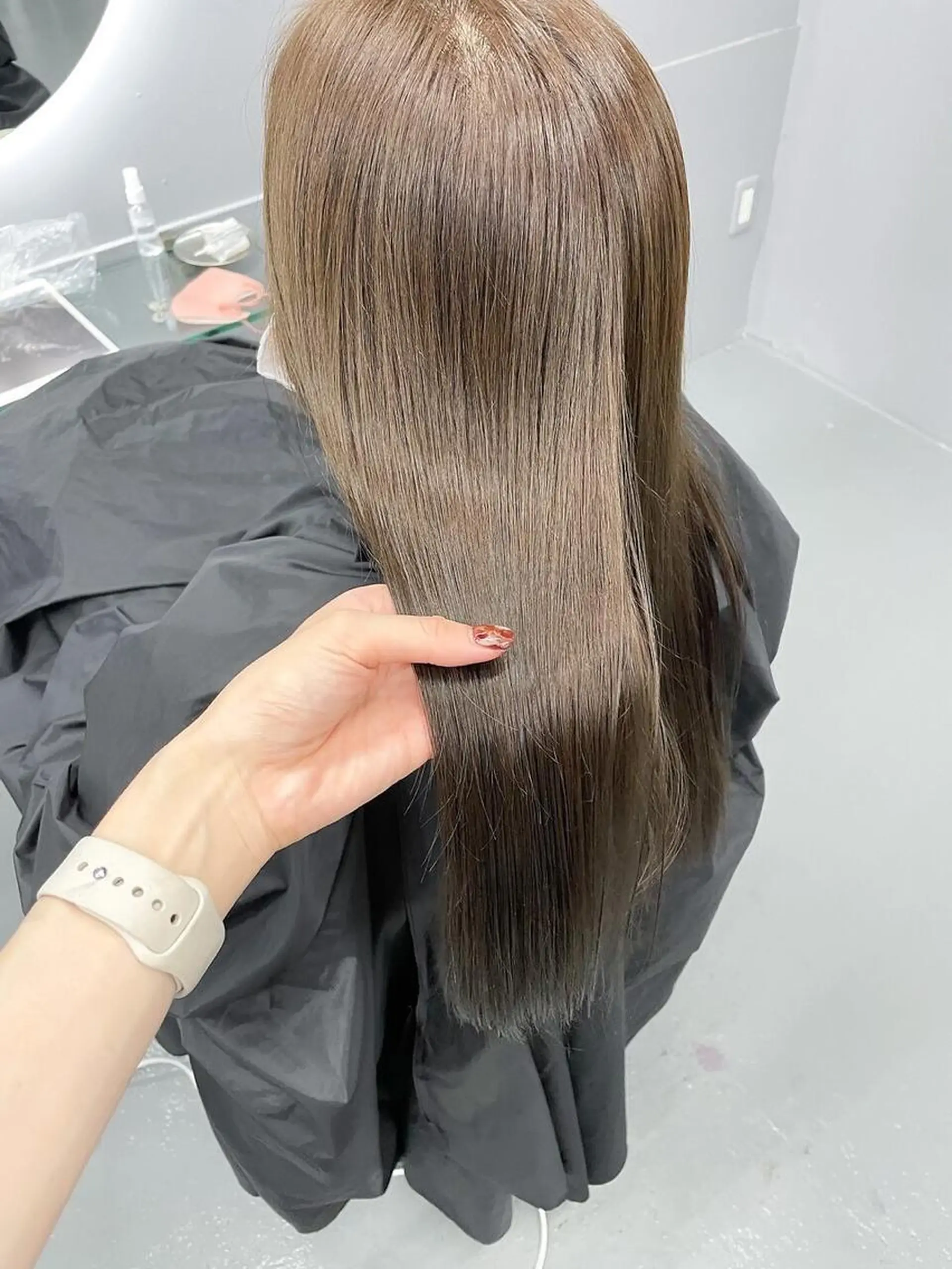 ロング カラー カット ヘアカラー トリートメント THE MAISONのヘアスタイル