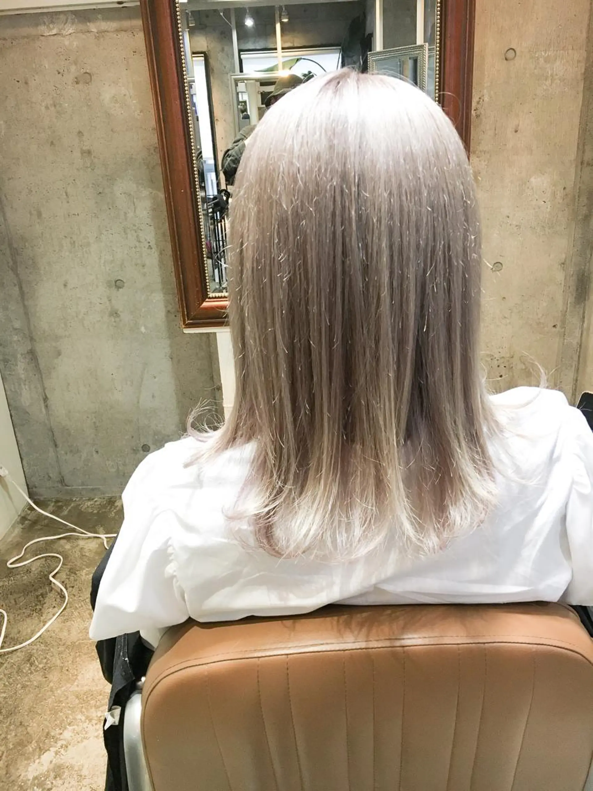 セミロング カラー ベージュカラー 北條 優輝のヘアスタイル