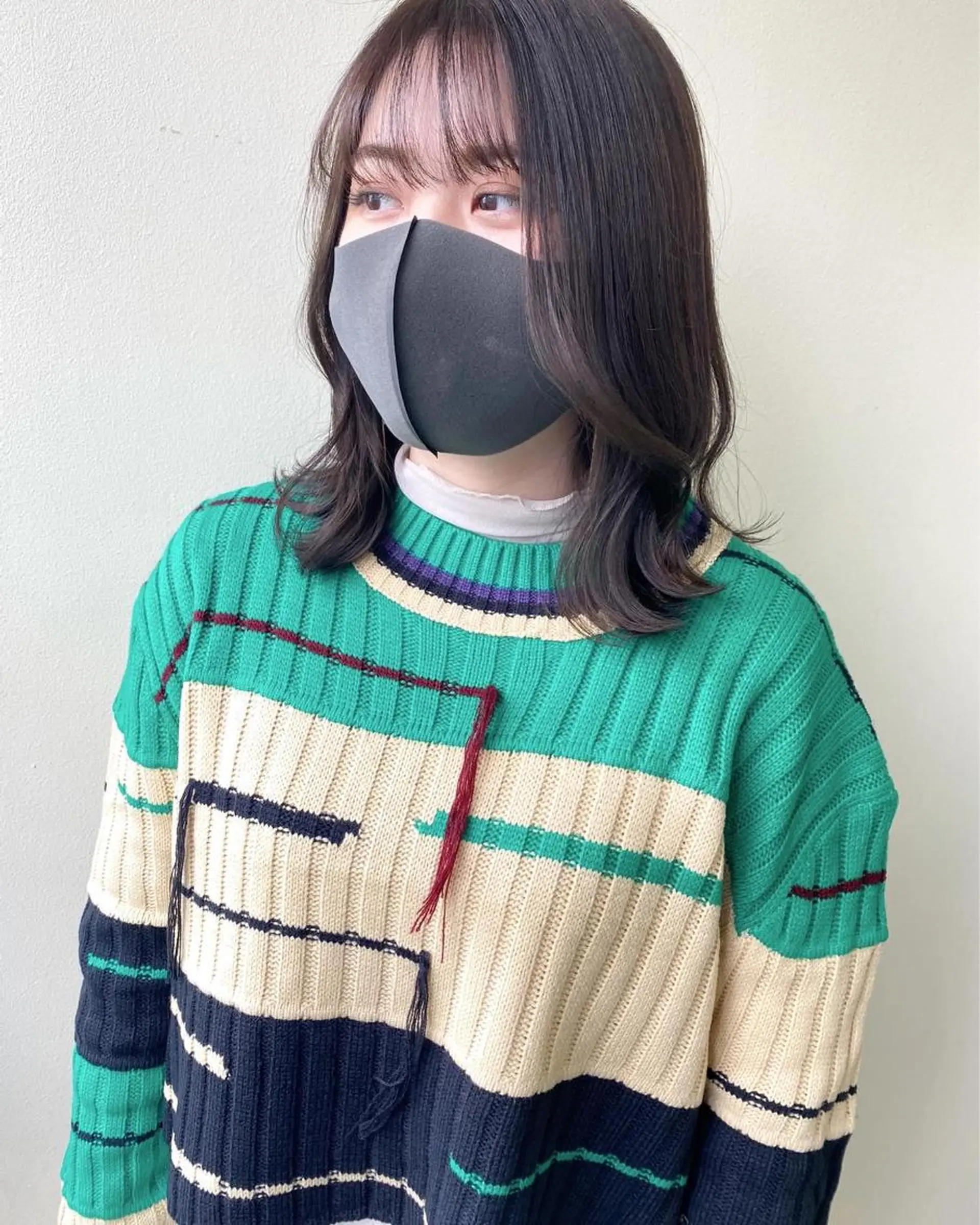 ミディアム くびれヘア カット ヘアカラー トリートメント 韓国ヘア🇰🇷 SAYAのヘアスタイル