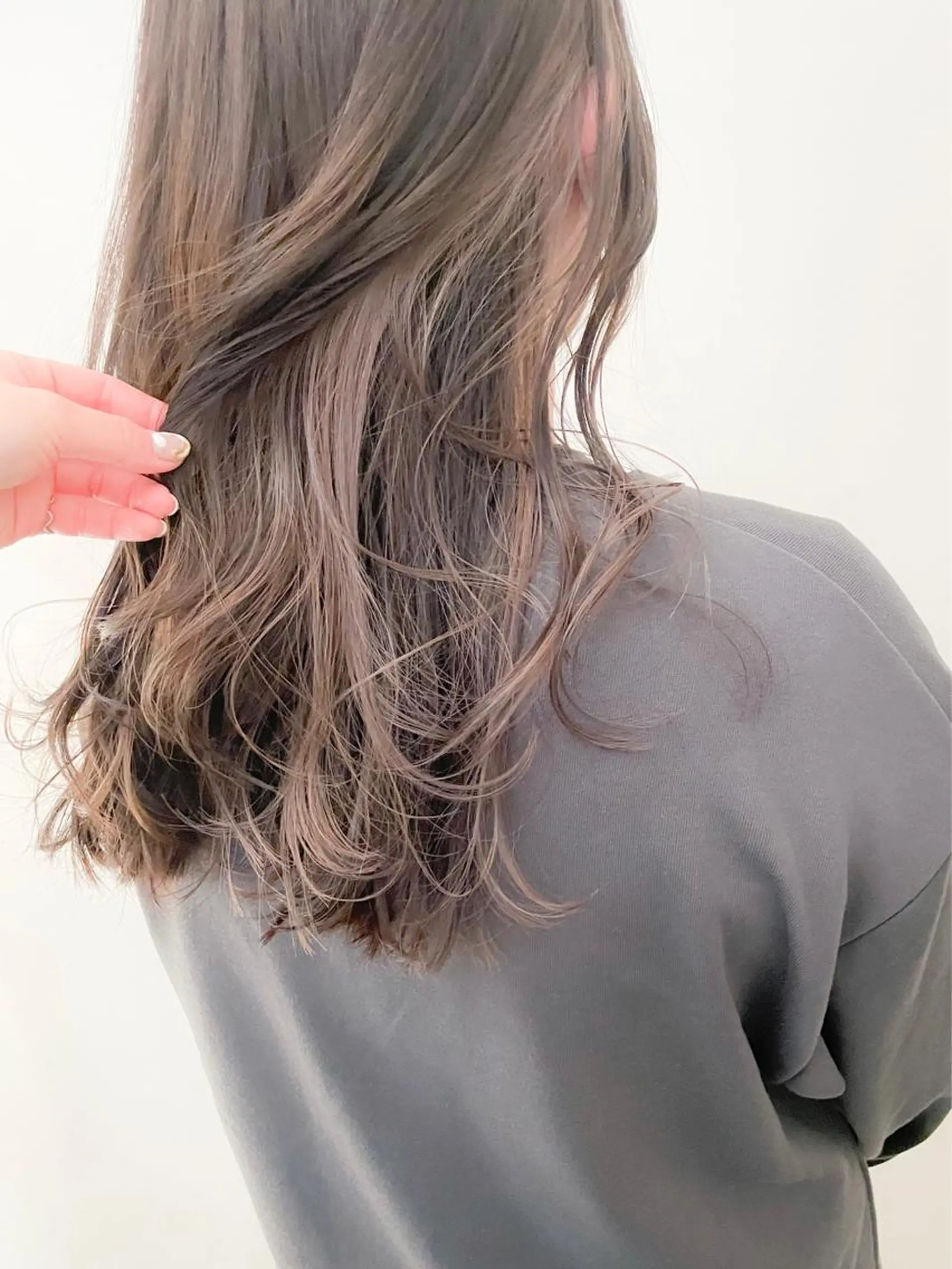 セミロング カラー ベージュカラー インナーカラー カット ヘアカラー トリートメント ✨カラー支持No.1 🧸ワキ カナコ🧸のヘアスタイル