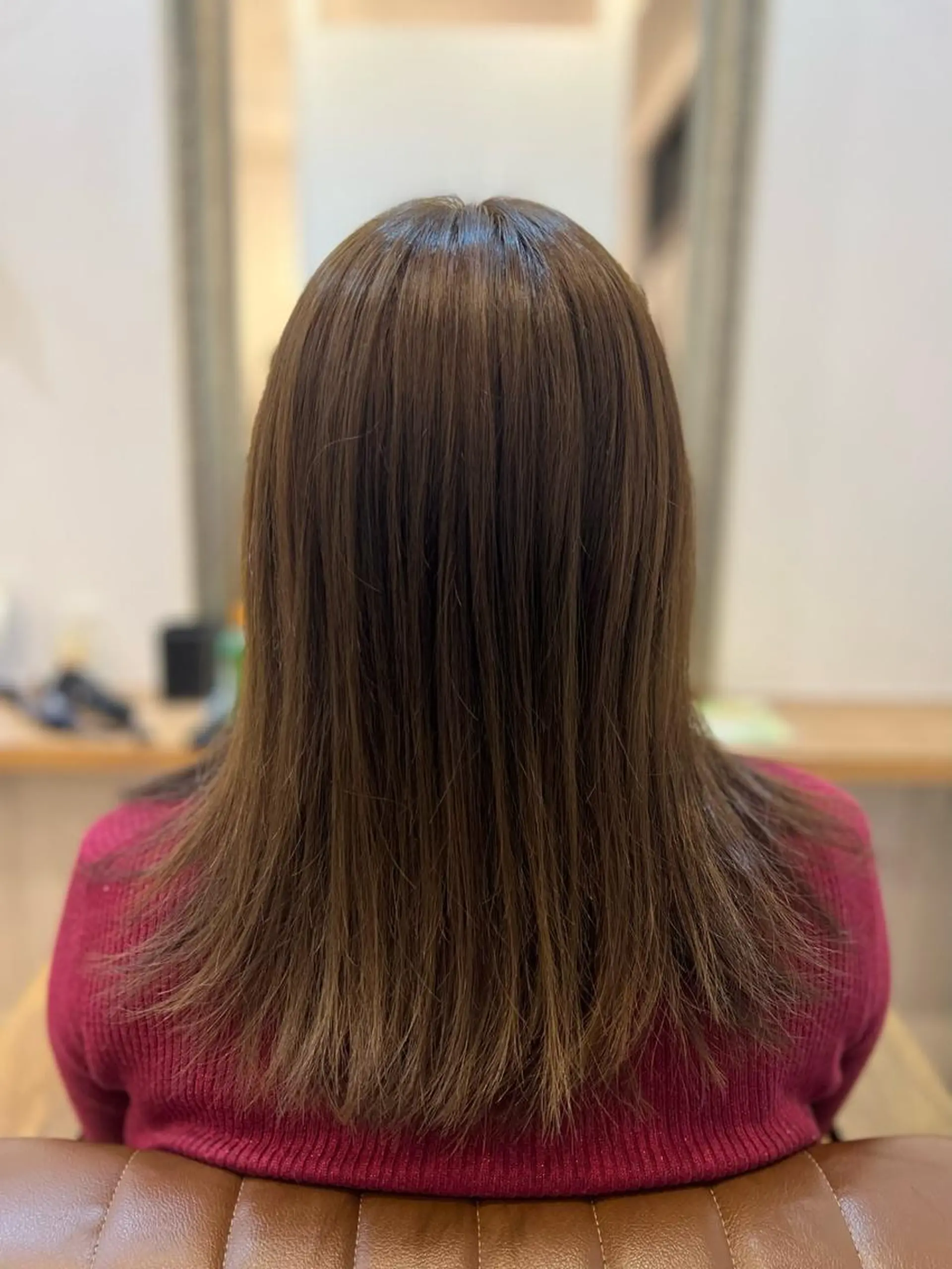 セミロング アッシュ 美容室Class所属・🐰ハイトーンカラー 畠山　渡🐰のヘアスタイル