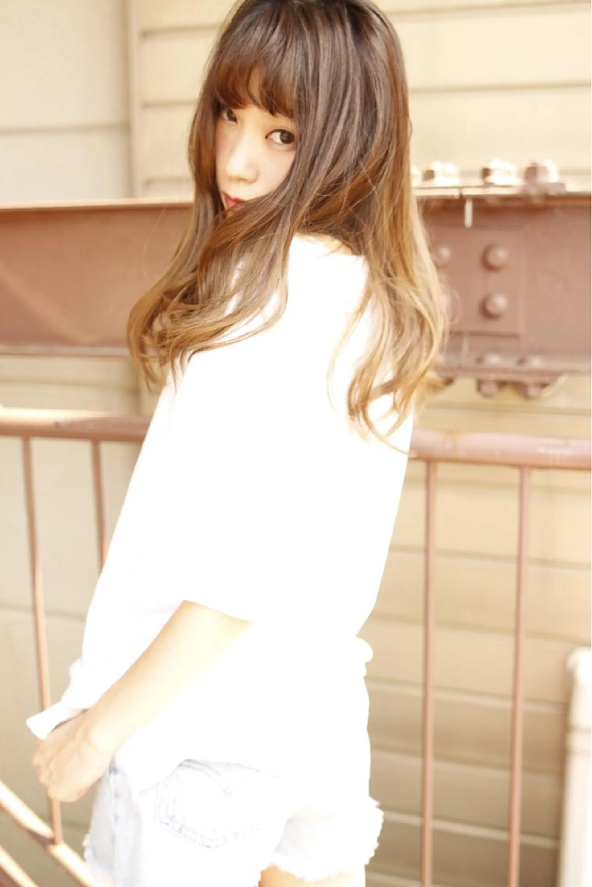 セミロング カラー ヘアアレンジ COCOROHOOKI所属・松田 由貴のヘアスタイル