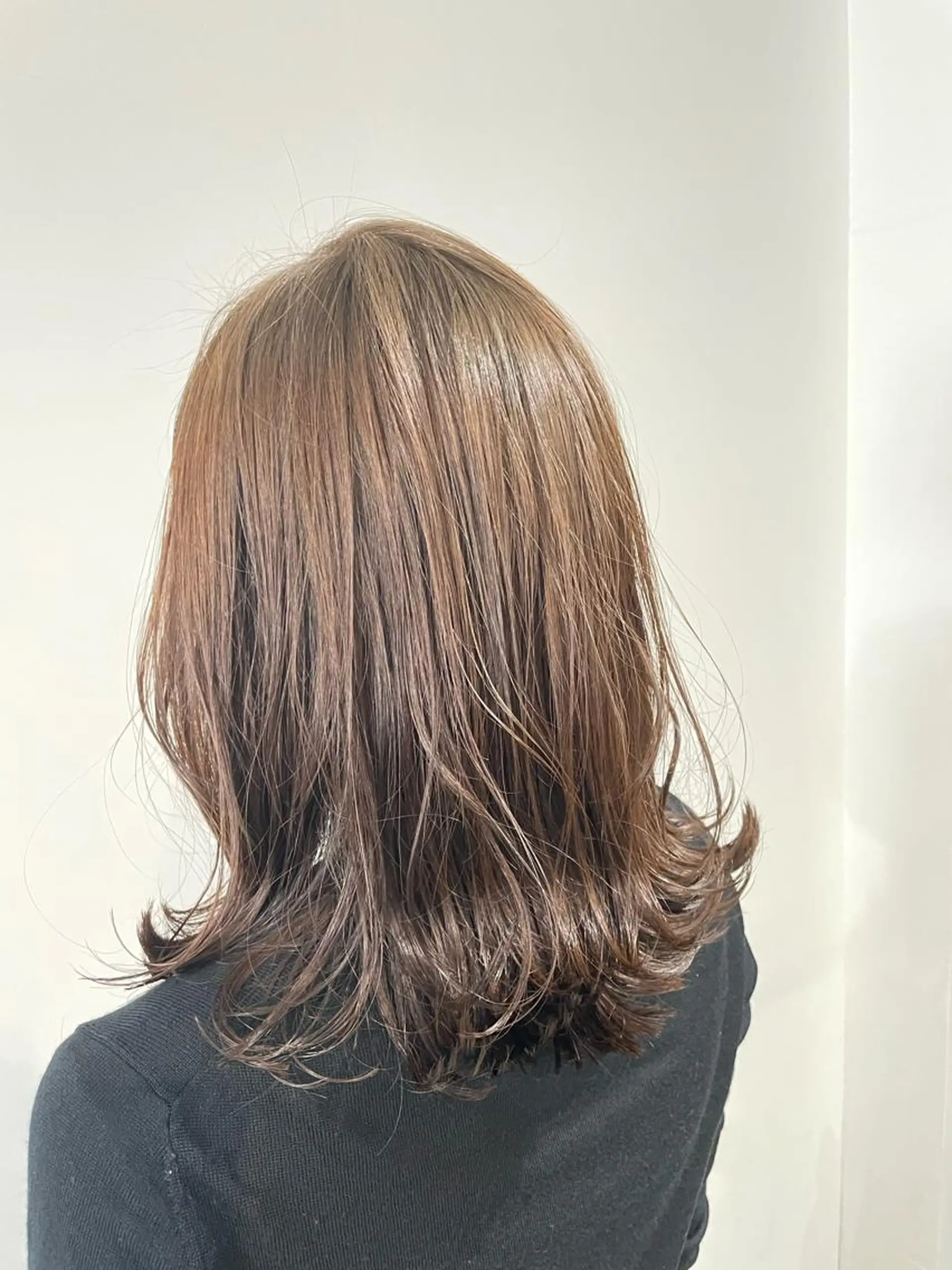 セミロング カラー ヘアカラー トリートメント ALBELY  hair&spa 浜松上島店所属・ダメージさせない 菊池紳吾のヘアスタイル
