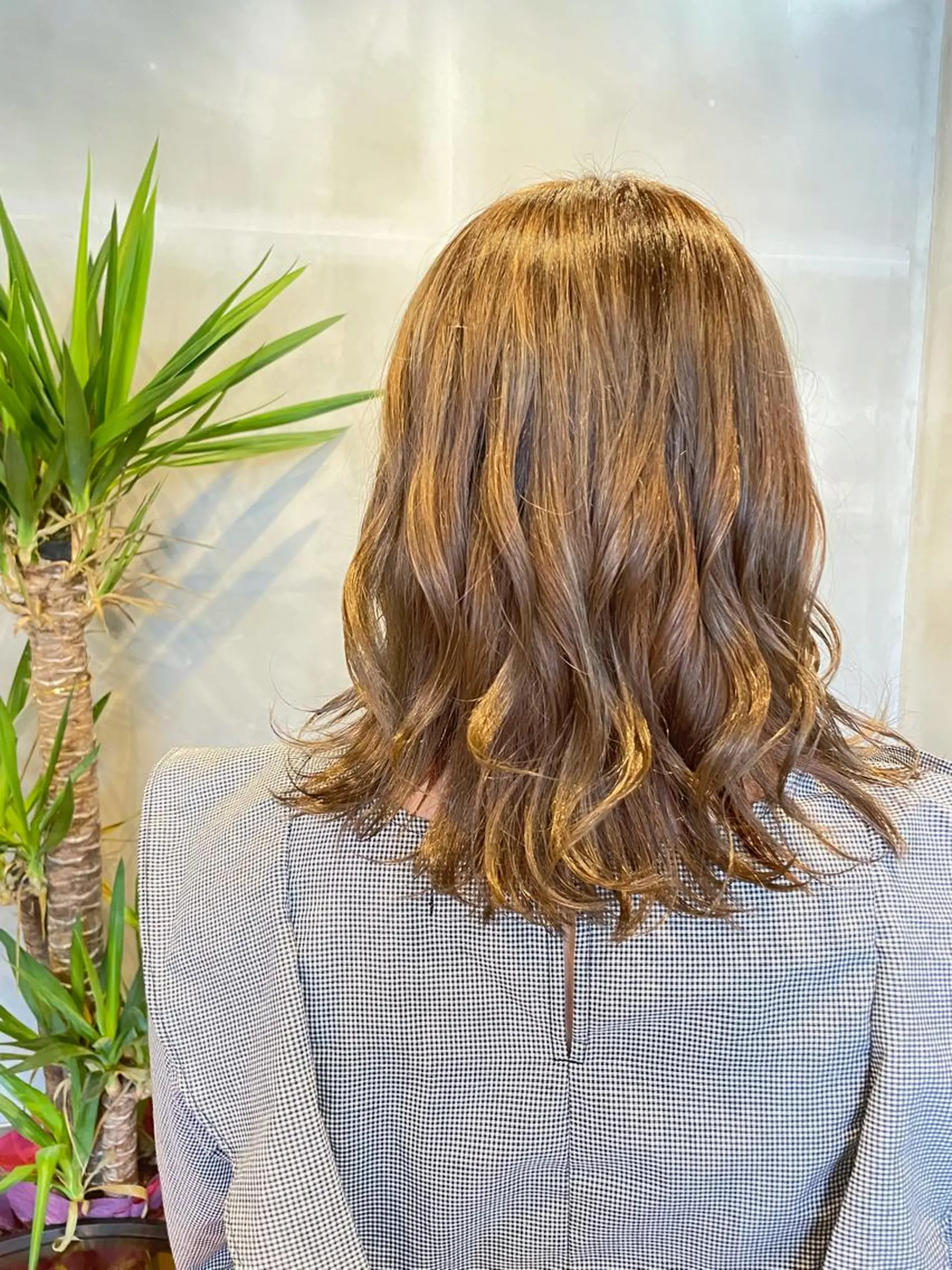 ミディアム カラー パーマ ハイライトカラー ハイライト Men's hair salon First 中百舌鳥店所属・First なかもず 店 YUKIのヘアスタイル