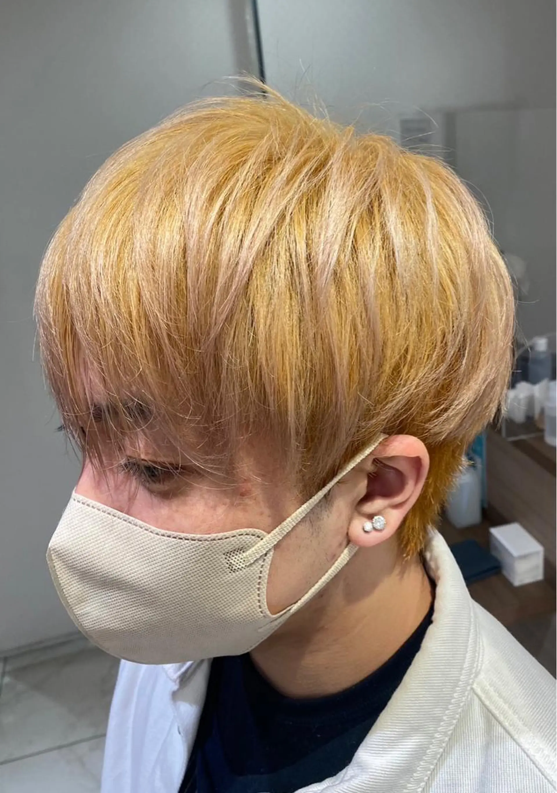 ショート カラー メンズ メンズブリーチ ブリーチ 抜きっぱなしブロンド ハイトーン/レイヤー 藤田健太郎のヘアスタイル