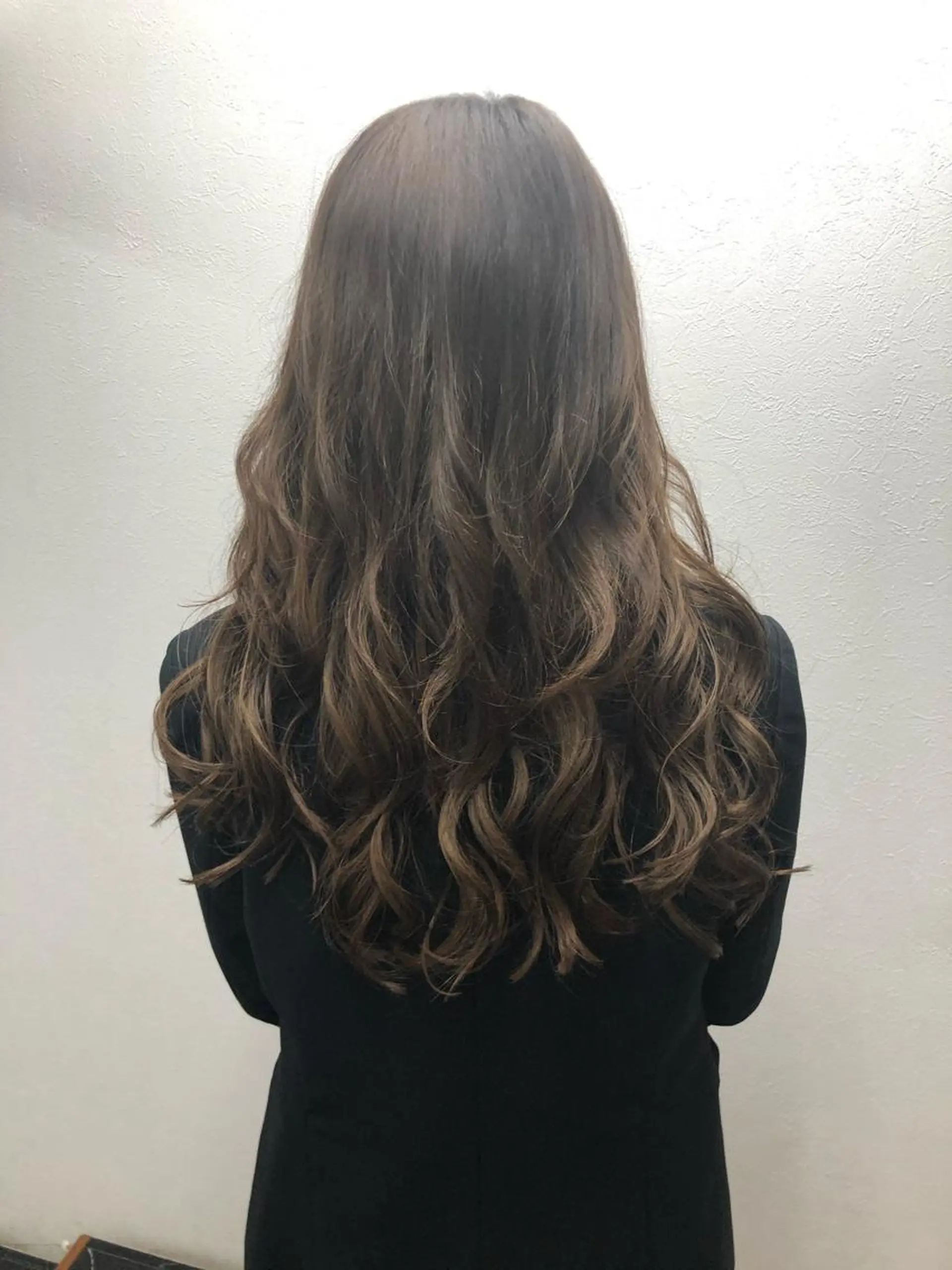 ロング シールエクステ エクステ ヤナ マネージャーのヘアスタイル