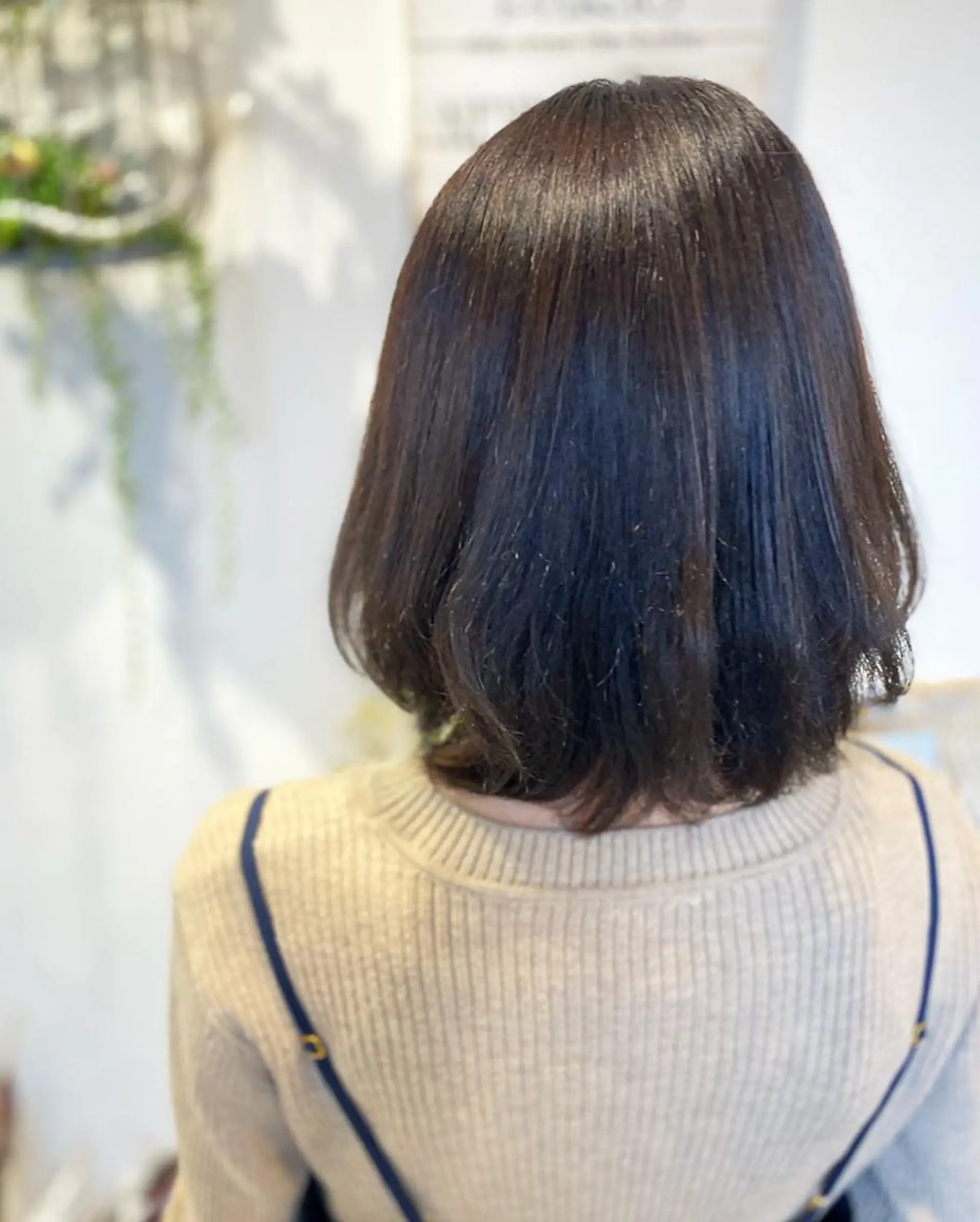 ミディアム カラー 髪質改善 カット ヘアカラー 縮毛矯正 トリートメント 荒木 ひろかのヘアスタイル