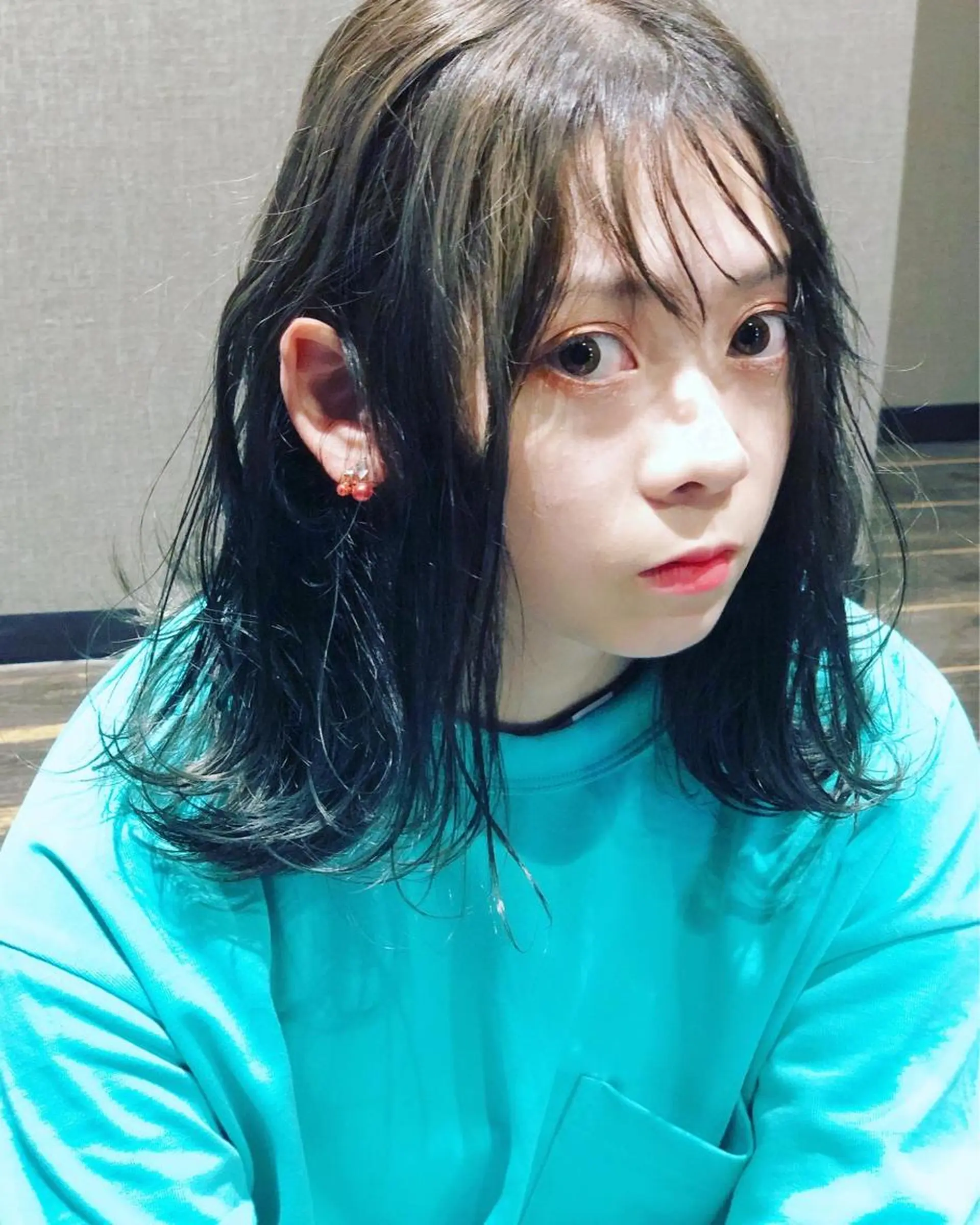 ミディアム 韓国風ヘア シースルーバング 柿本拓【全席完全個室 ログネオン】のヘアスタイル