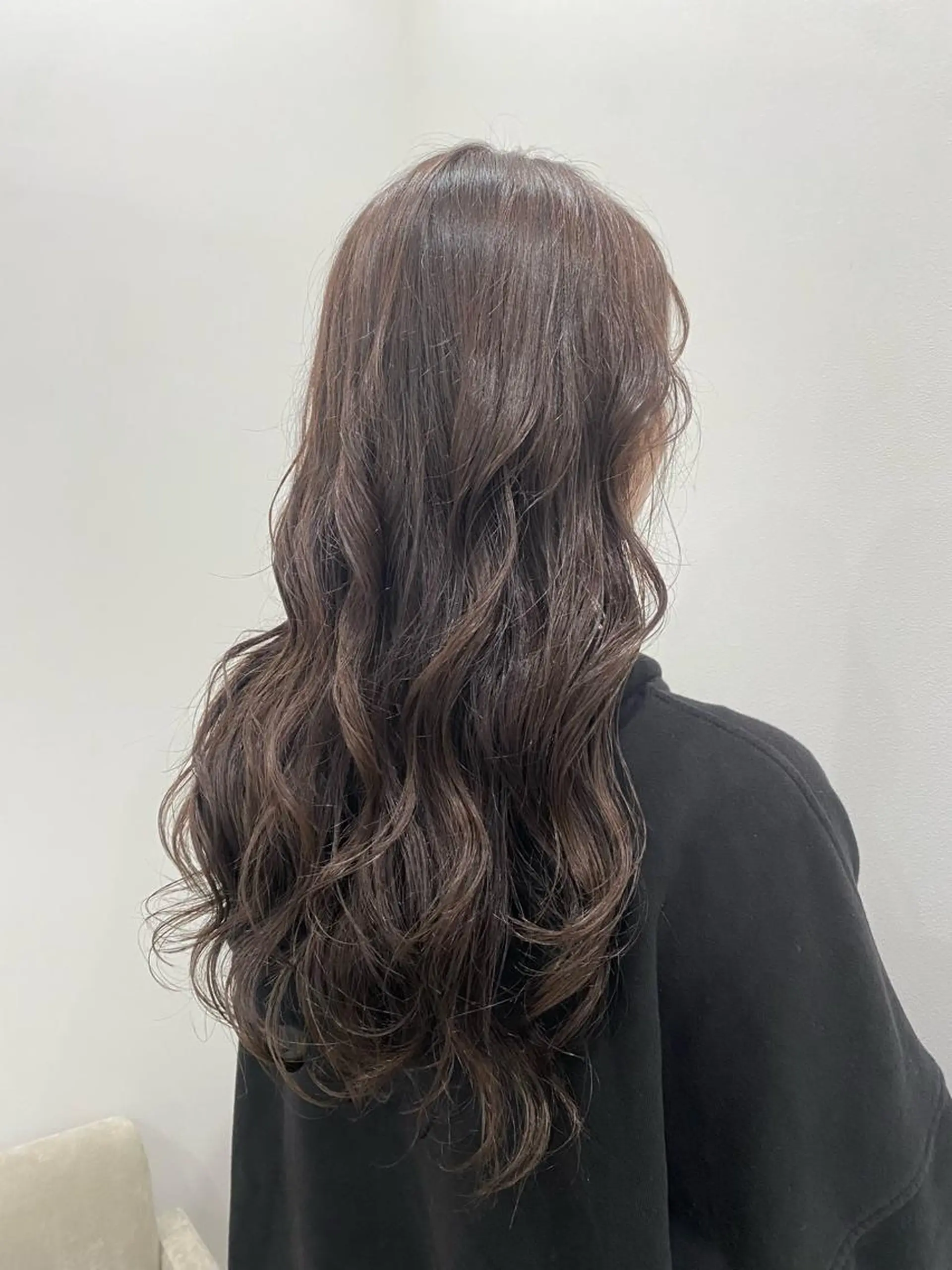 カラー パーマ バレイヤージュ ブリーチ ブラウンカラー ケアブリーチ デザインカラー カット ヘアカラー パーマ トリートメント ♡オシャ髪♡AI ✂️newi町田のヘアスタイル