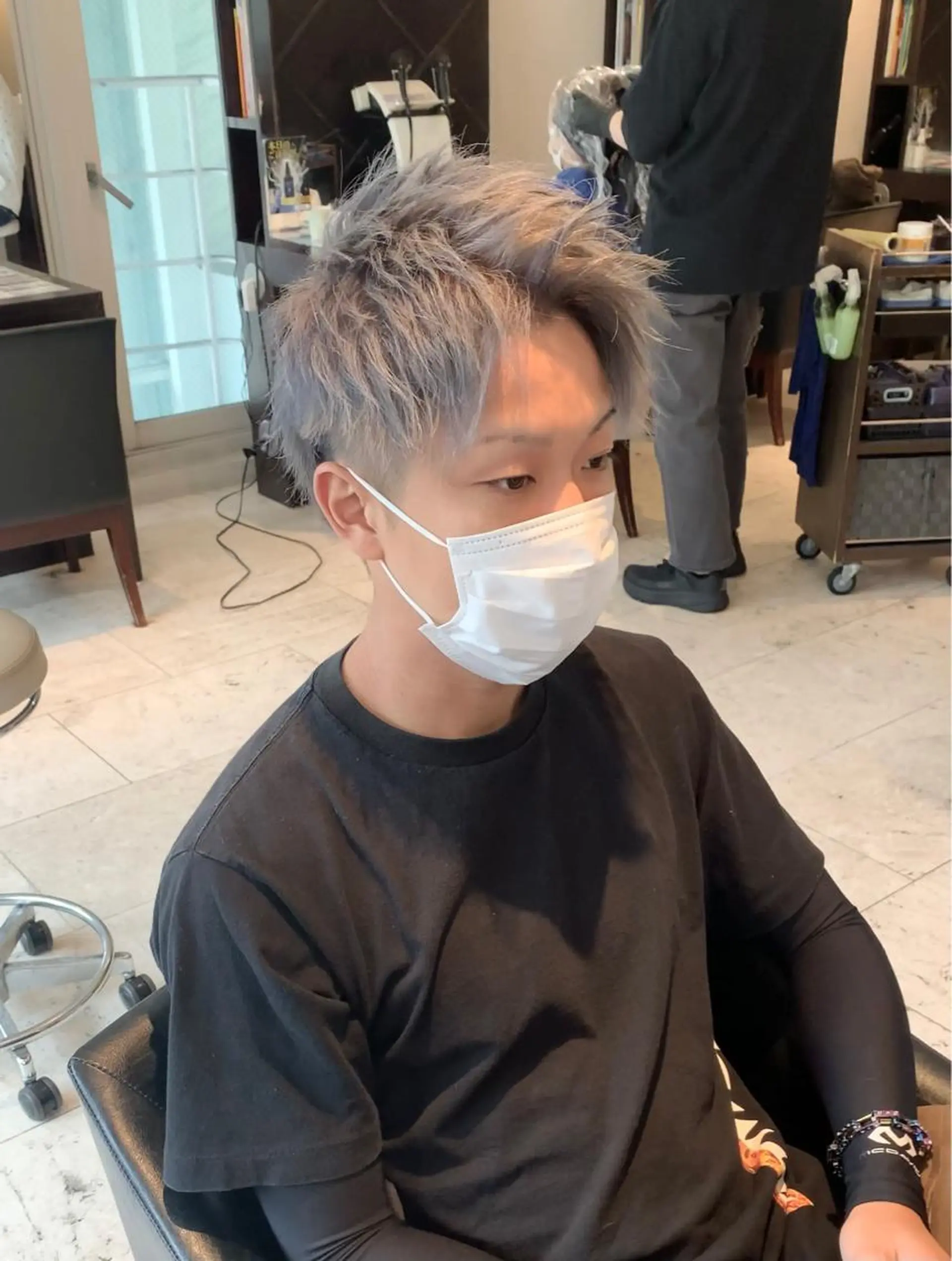 カラー メンズ アッシュ アッシュグレー カット ヘアカラー トリートメント メンズ専門　井藤 雅也のヘアスタイル