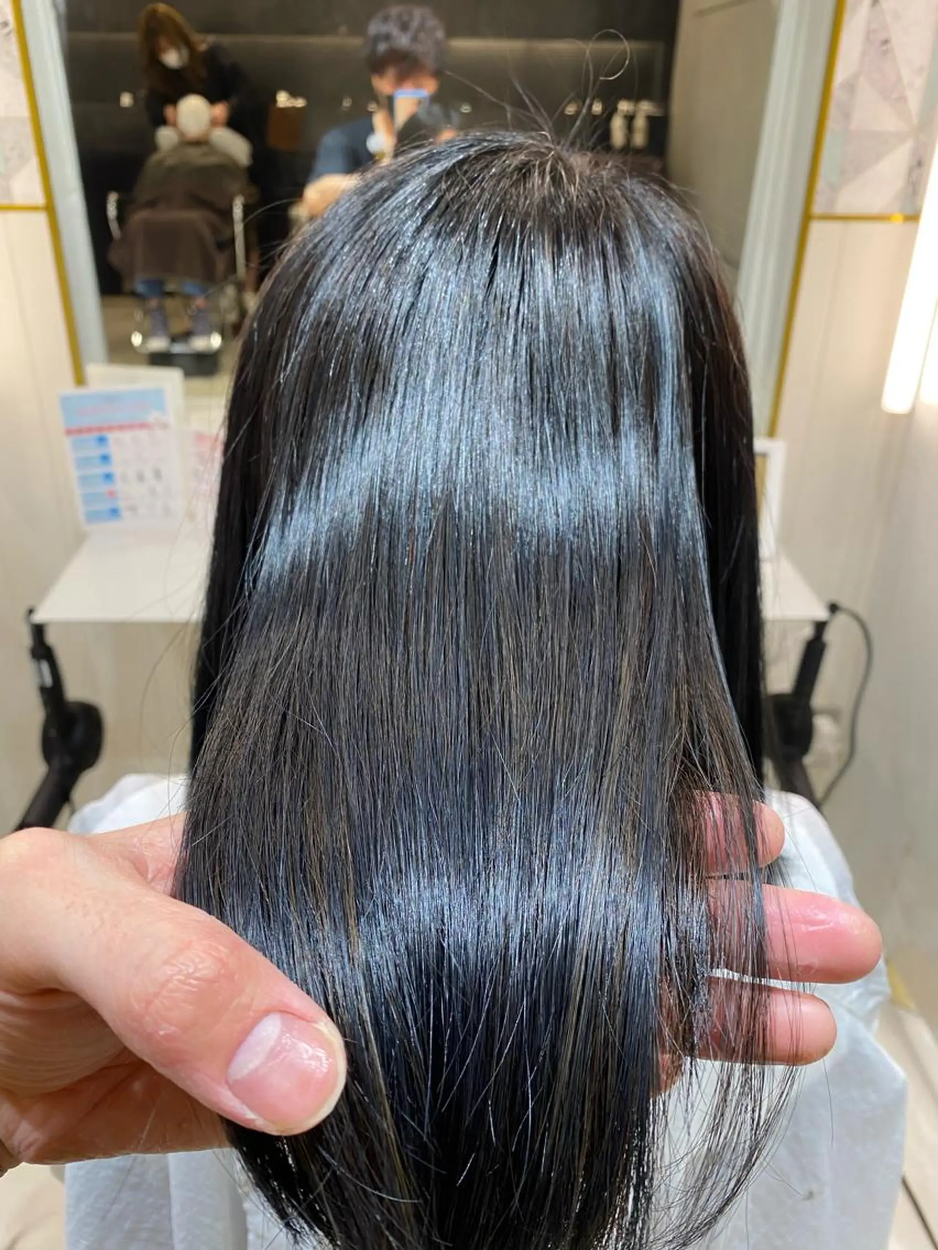 セミロング カラー 髪質改善 トリートメント Kou所属・💜髪質改善美髪💜 星野清光のヘアスタイル