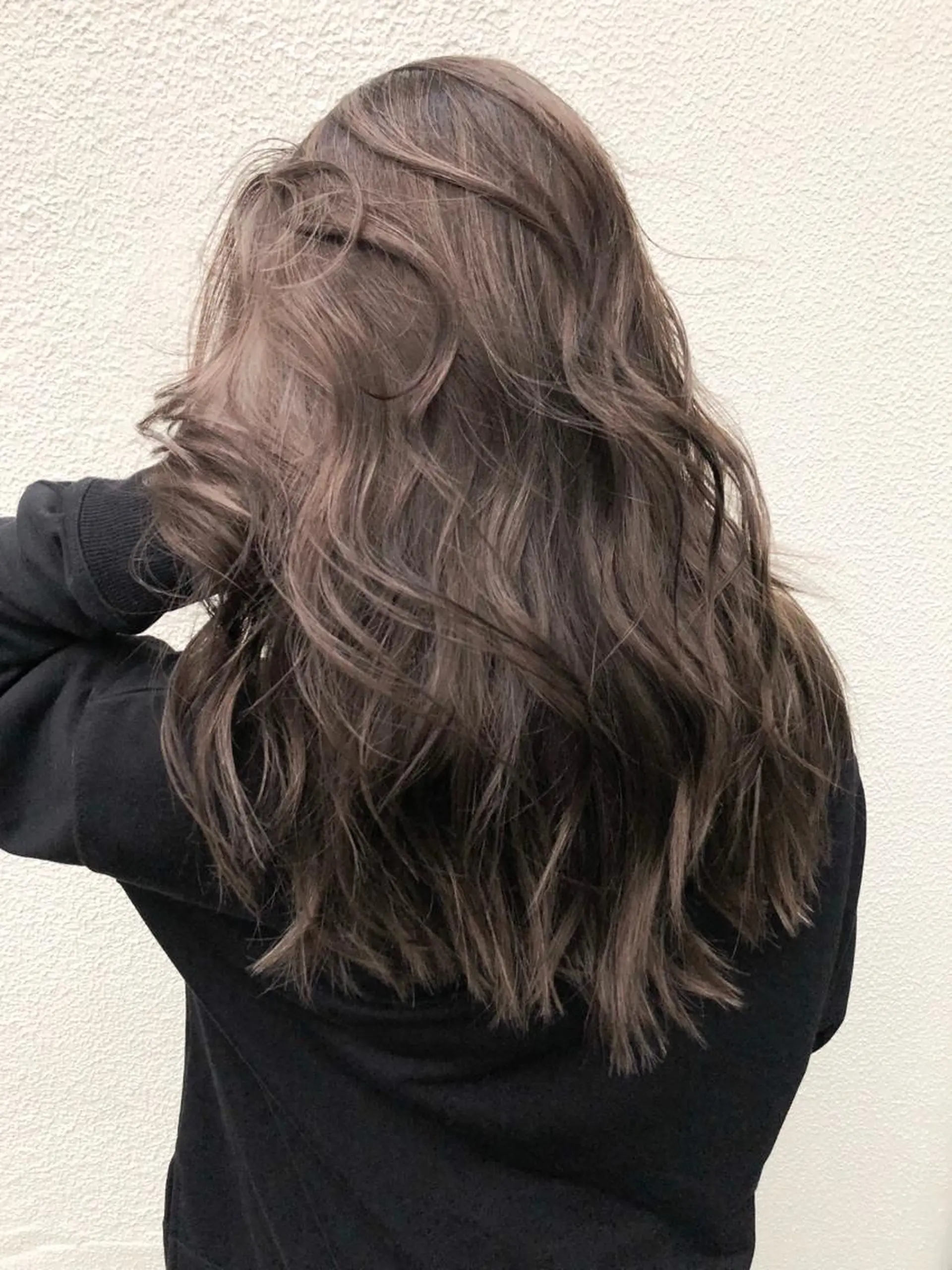 カラー グレージュ レイヤーカット BLend 渋谷のヘアスタイル