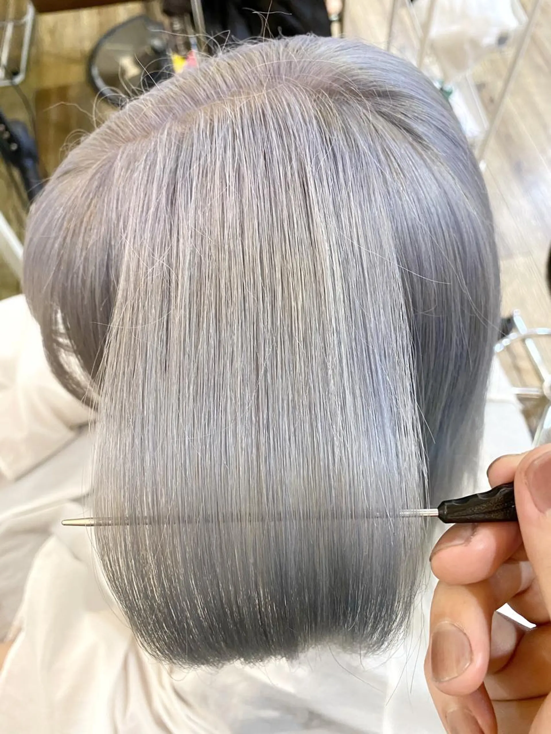 ミディアム カラー ヘアカラー トリートメント 服部 樹季のヘアスタイル
